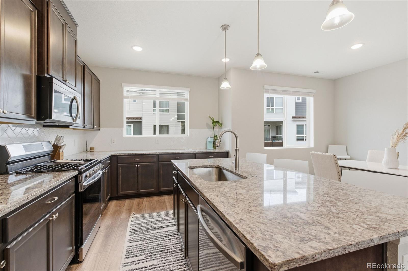 MLS Image #8 for 10653  larimar point,colorado springs, Colorado