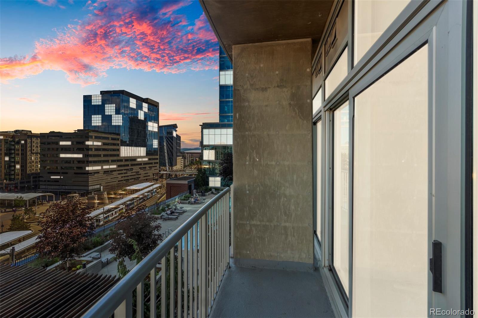 MLS Image #5 for 1700  bassett street 1023,denver, Colorado