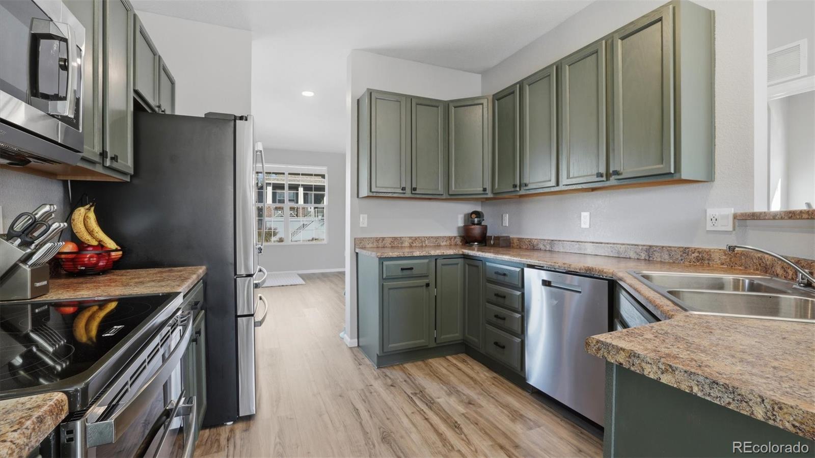 MLS Image #15 for 2281  st james drive,colorado springs, Colorado