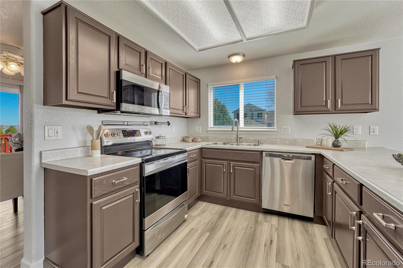 MLS Image #12 for 18295  michigan creek way,parker, Colorado