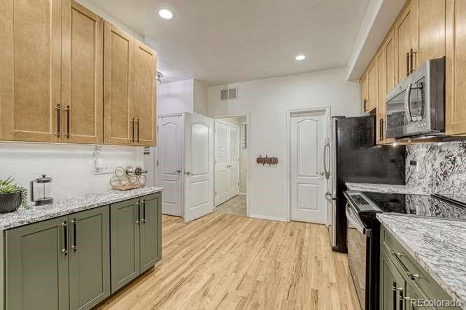 MLS Image #12 for 12365  point reyes drive,peyton, Colorado