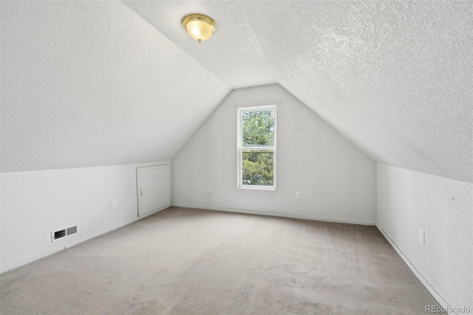 MLS Image #9 for 523 w pikes peak avenue,colorado springs, Colorado