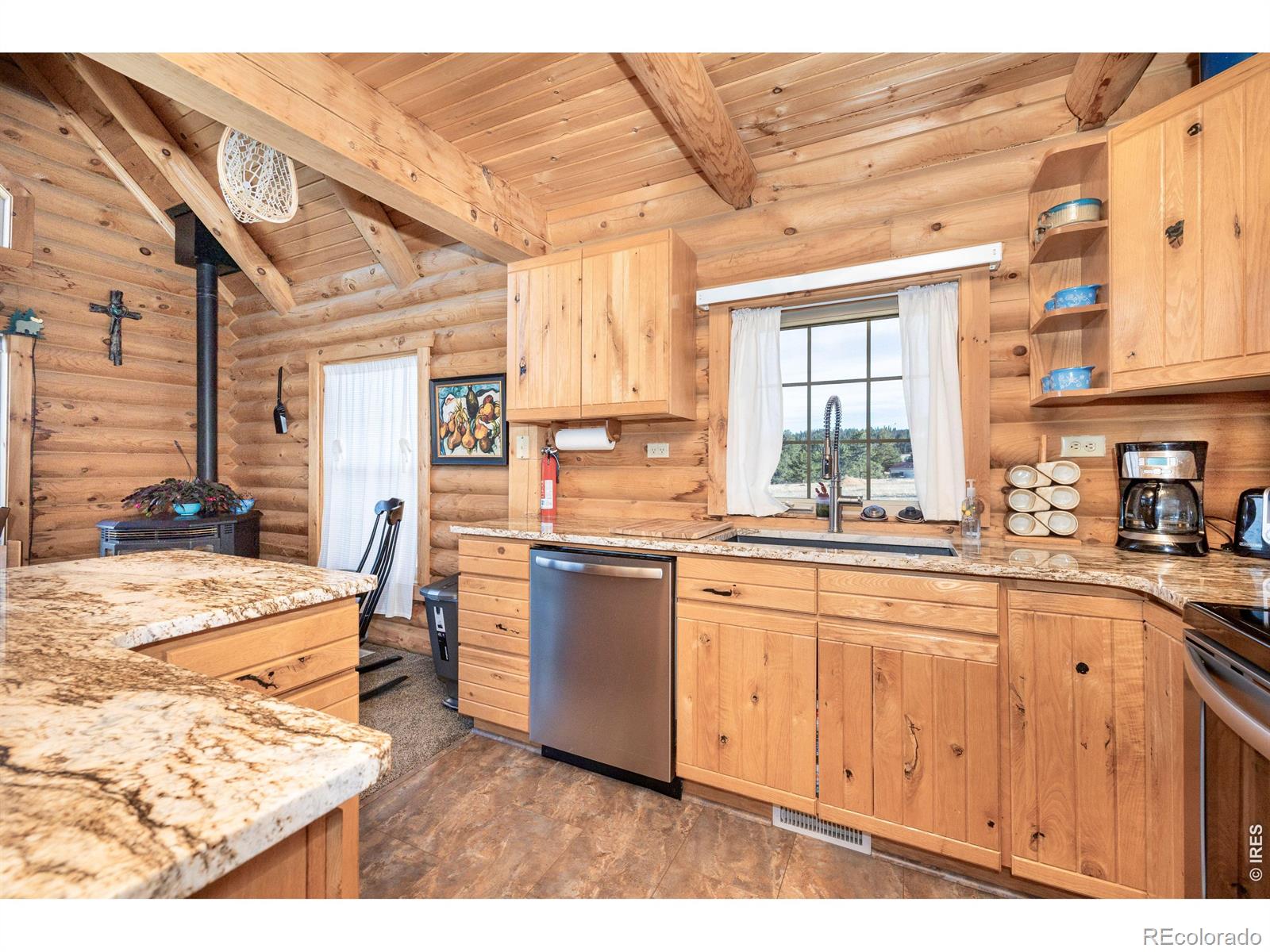 MLS Image #22 for 120 n cucharas mountain court,livermore, Colorado