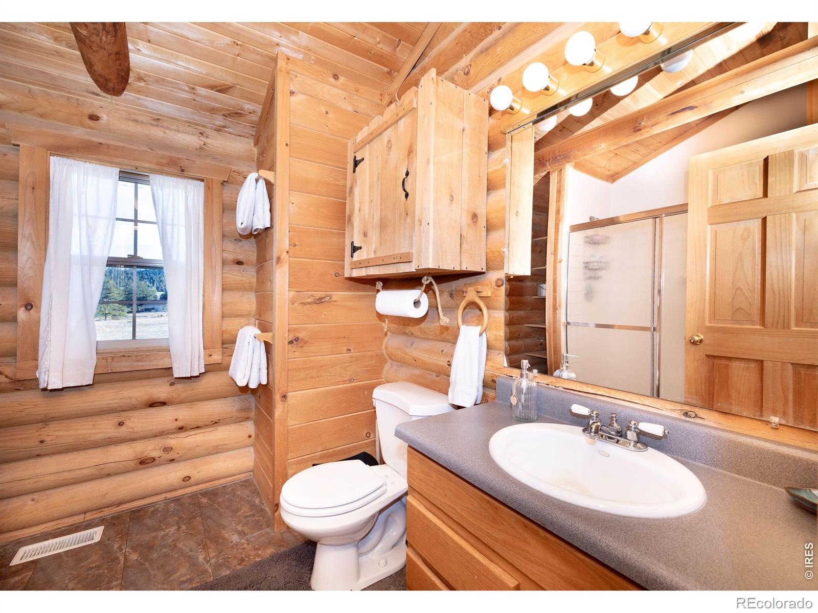 MLS Image #38 for 120 n cucharas mountain court,livermore, Colorado