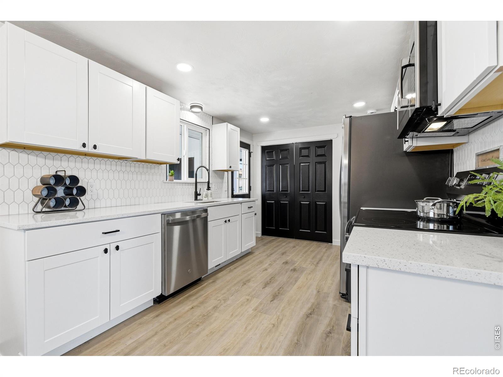 MLS Image #10 for 1239  sunset street,longmont, Colorado