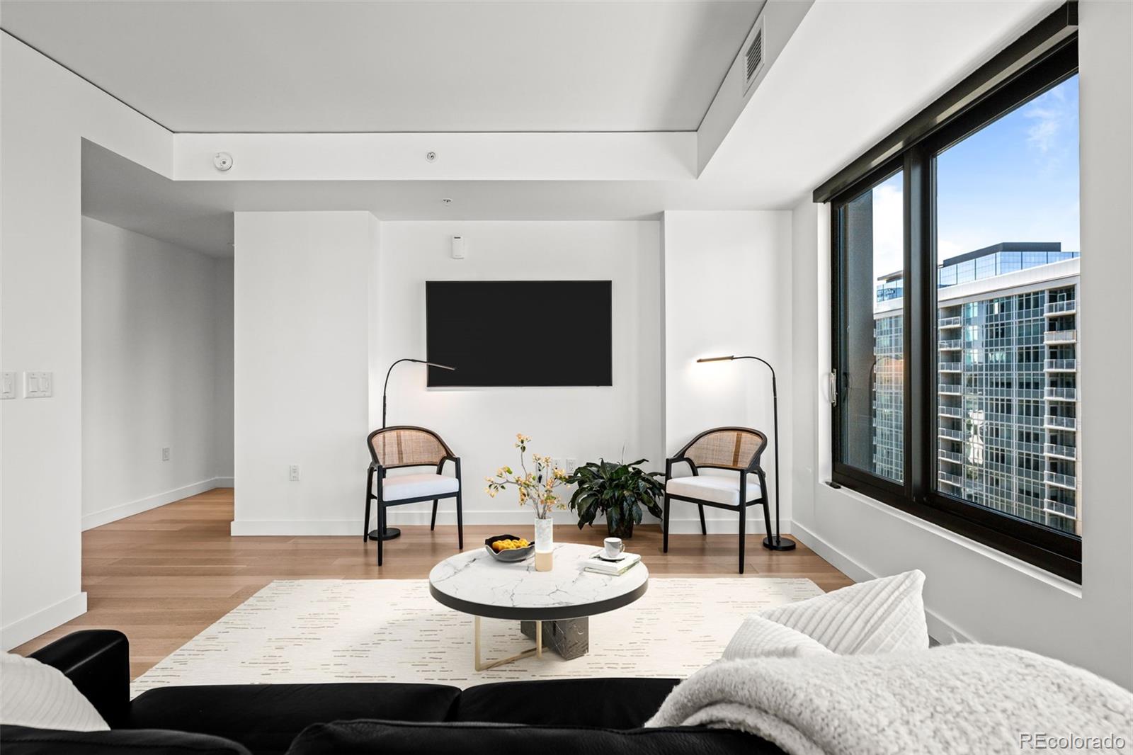 MLS Image #5 for 1750  wewatta street 1131,denver, Colorado