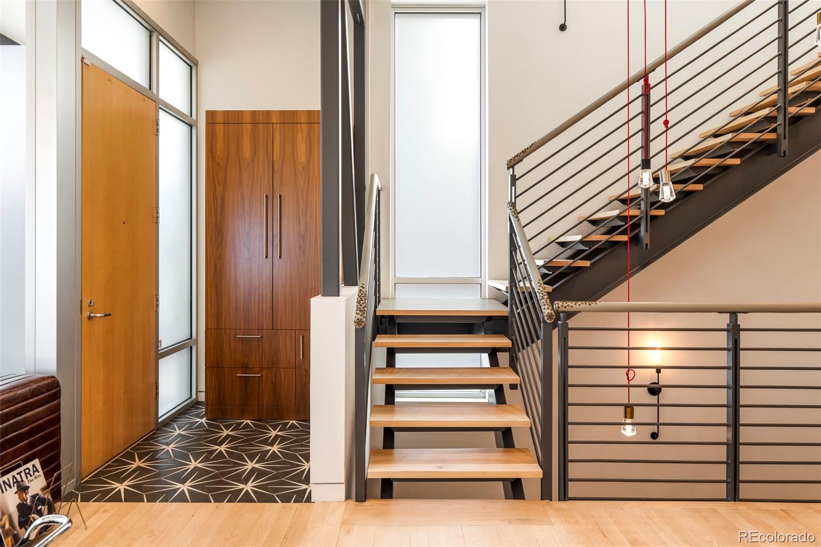 MLS Image #6 for 1467  delgany street,denver, Colorado