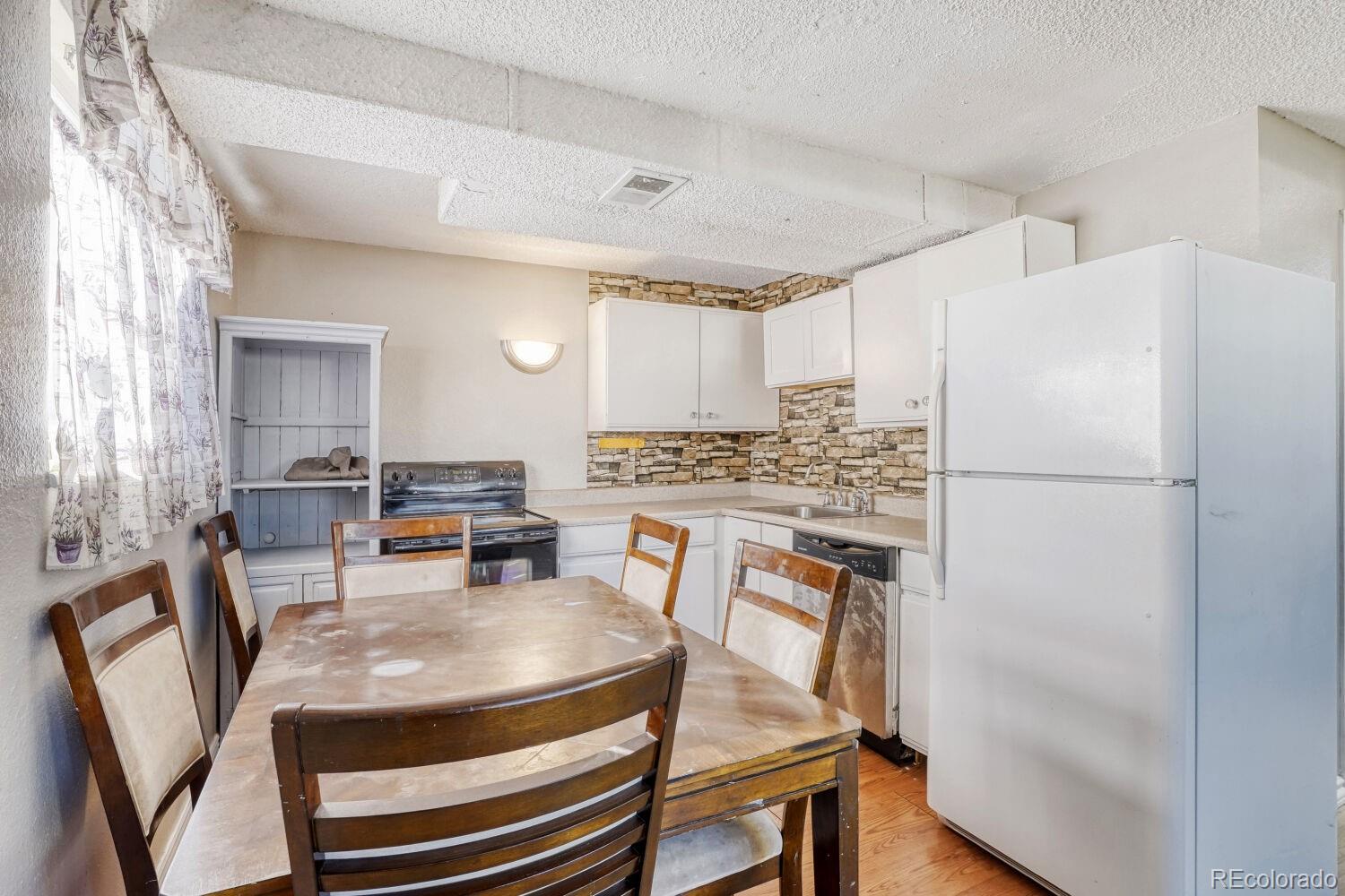 MLS Image #14 for 5303  elkhart ,denver, Colorado