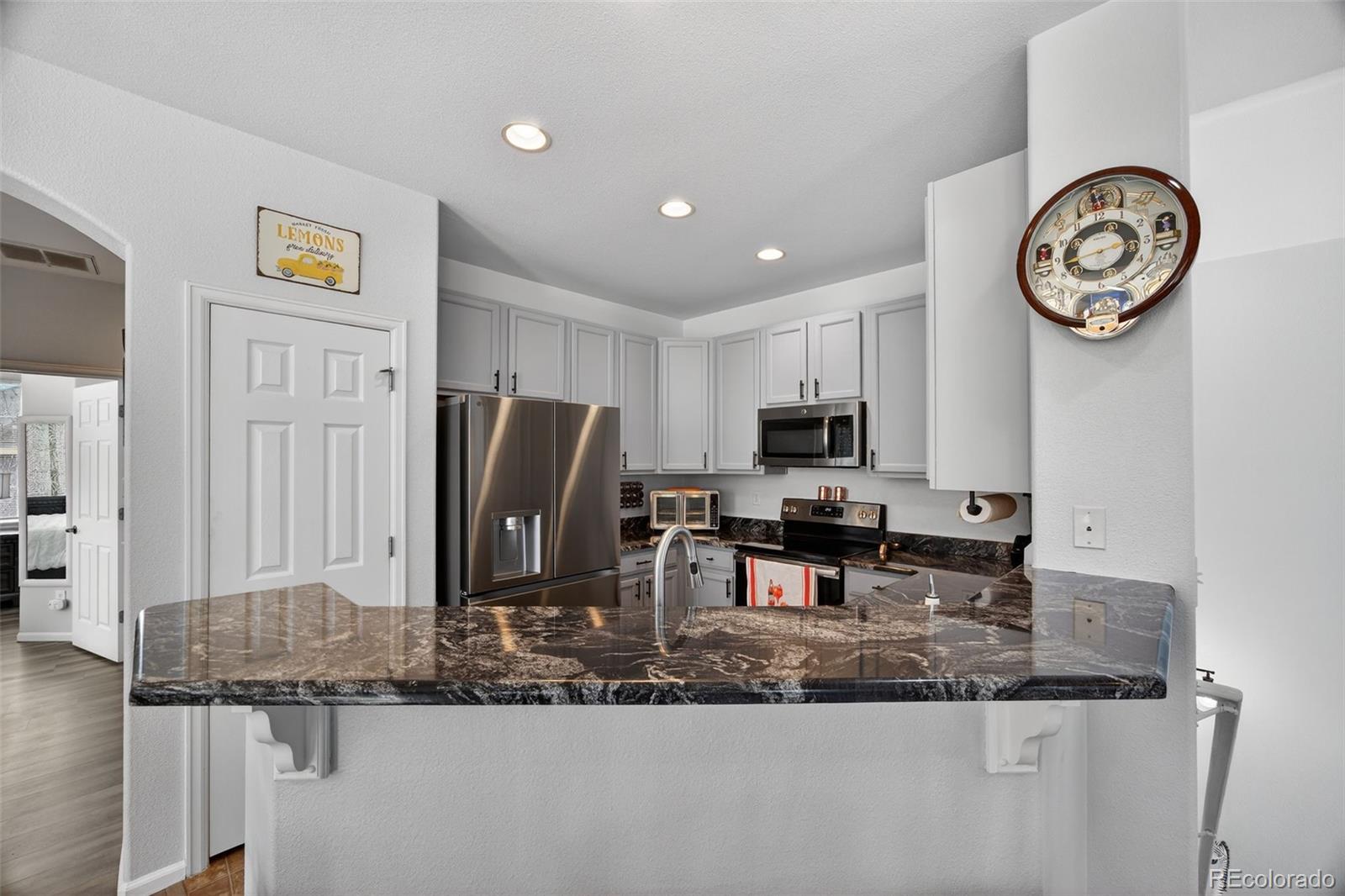 MLS Image #10 for 160  granby way a,aurora, Colorado
