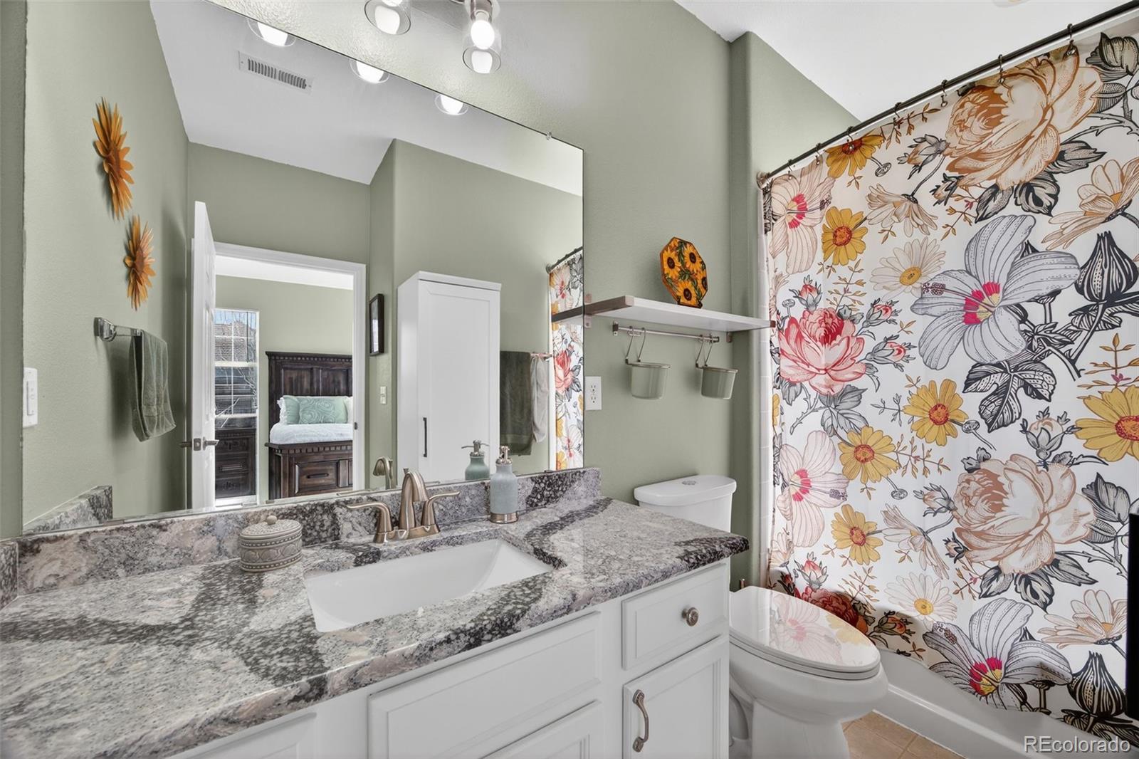 MLS Image #23 for 160  granby way a,aurora, Colorado