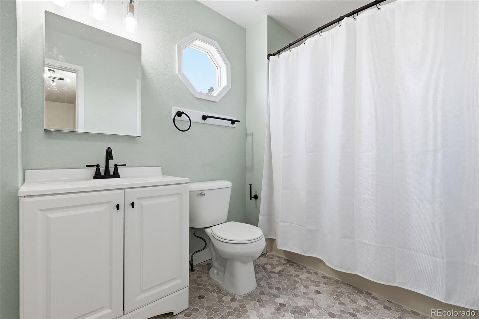 MLS Image #18 for 2016  mount sneffels street,longmont, Colorado