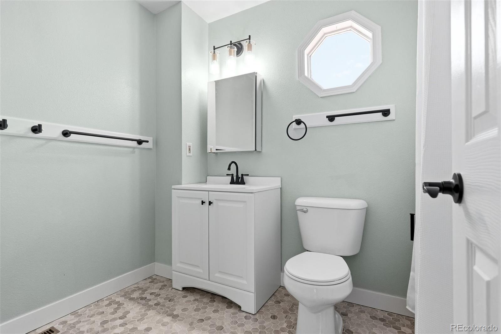 MLS Image #19 for 2016  mount sneffels street,longmont, Colorado