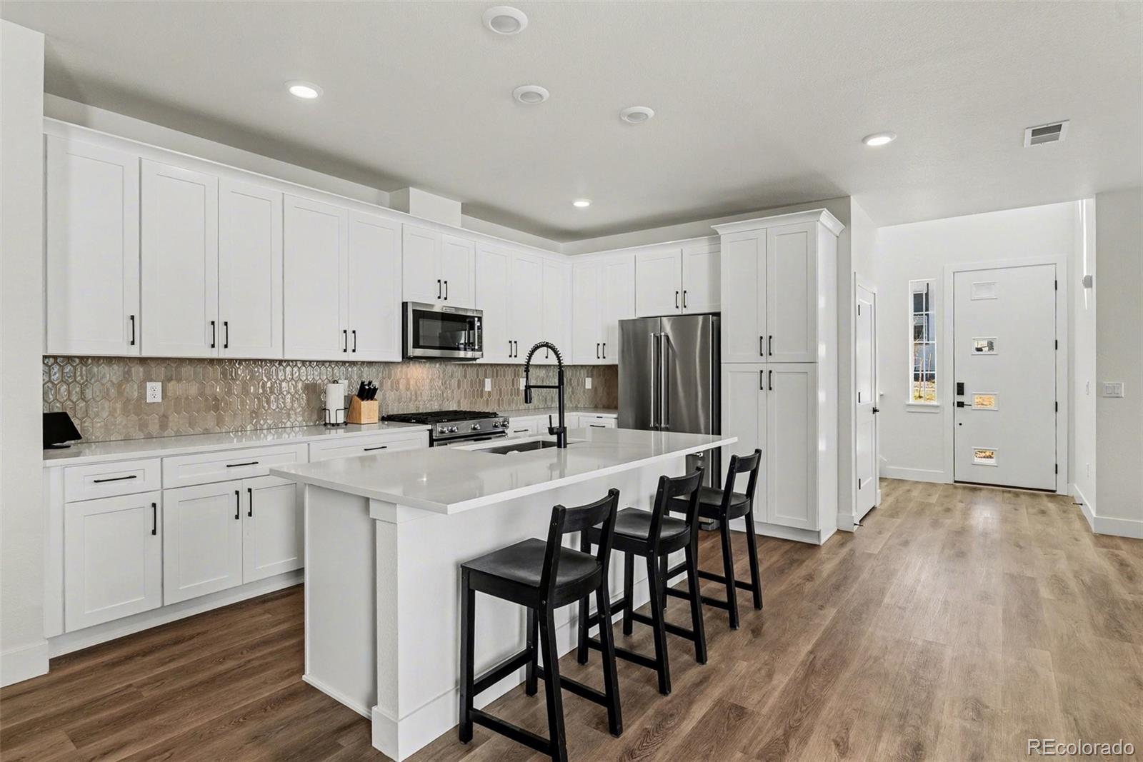 MLS Image #6 for 8890  yellowcress street,littleton, Colorado
