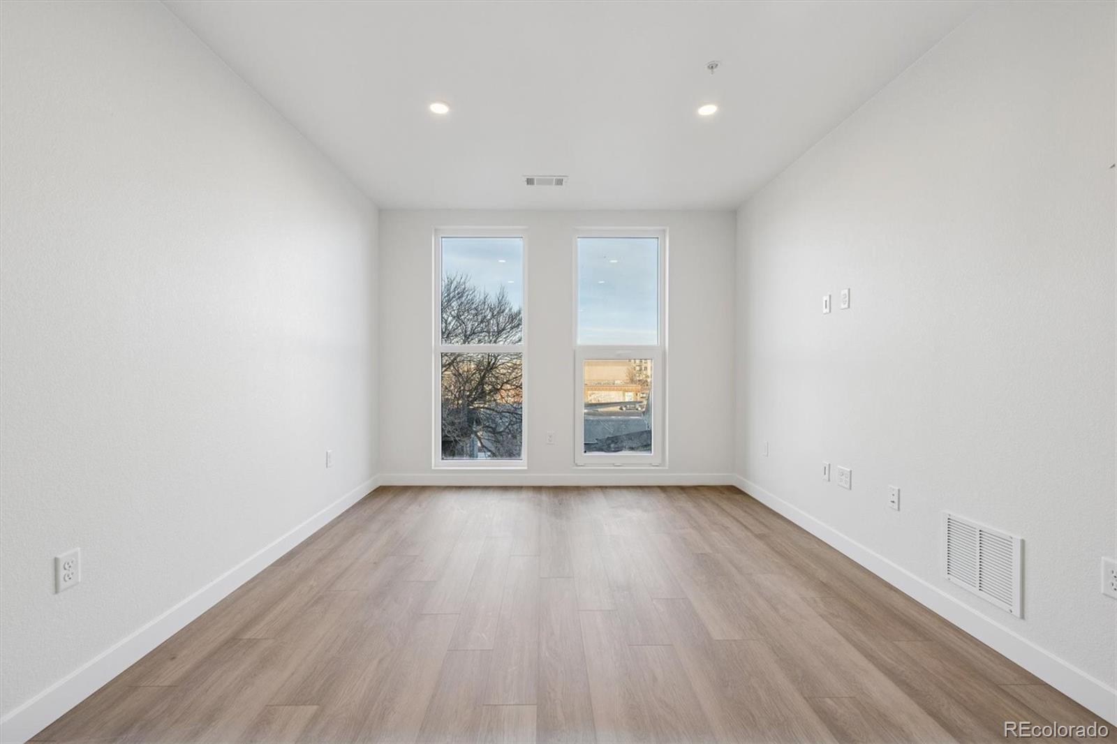 MLS Image #4 for 639  29th street,denver, Colorado