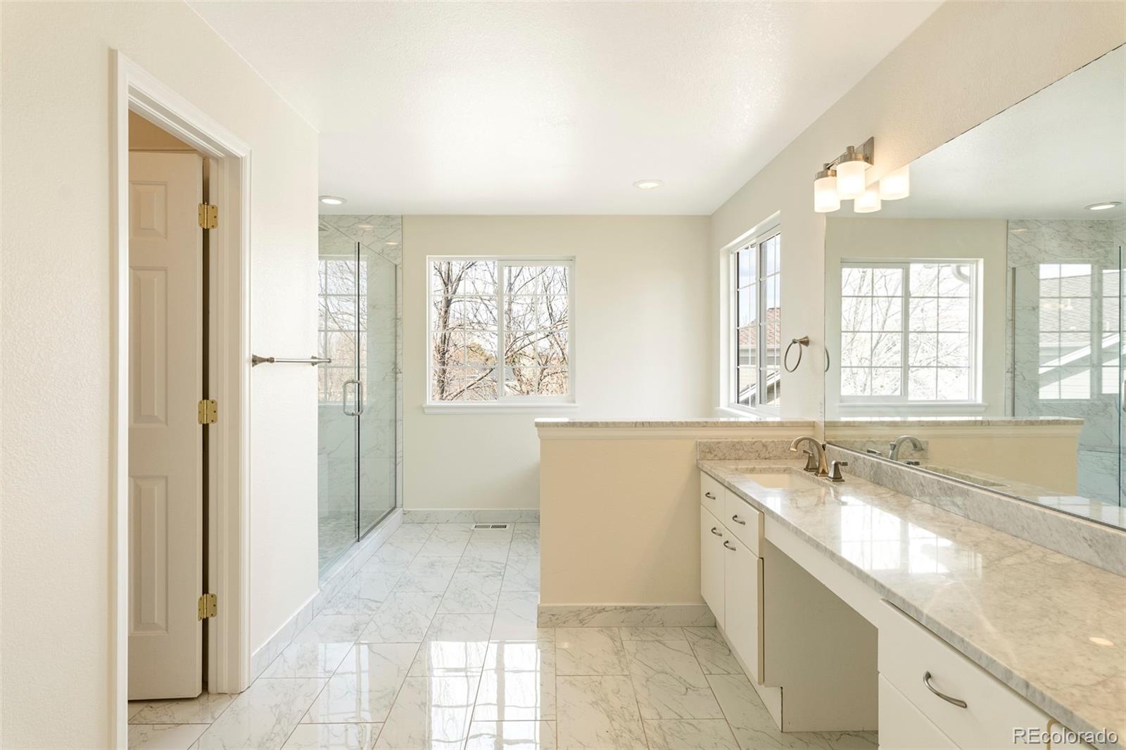 MLS Image #17 for 9404 e arbor drive,englewood, Colorado