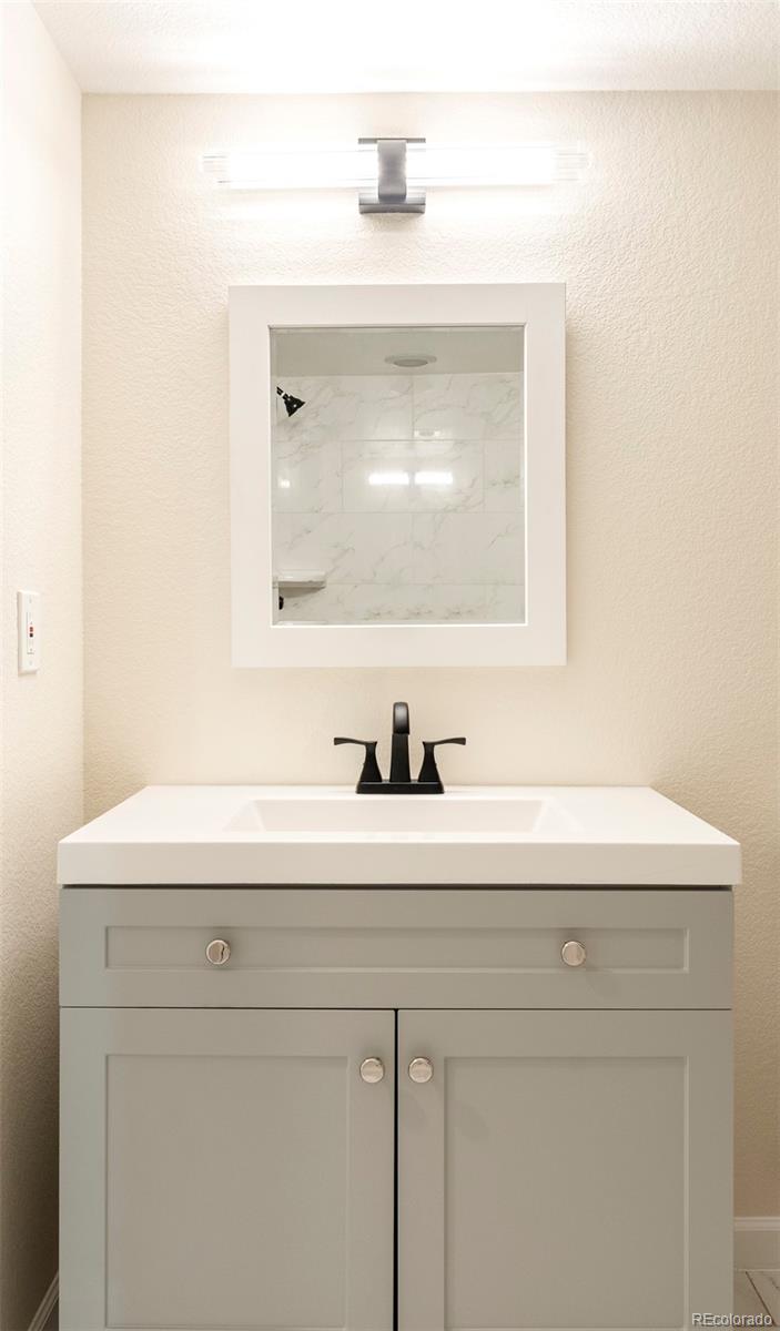 MLS Image #29 for 9404 e arbor drive,englewood, Colorado