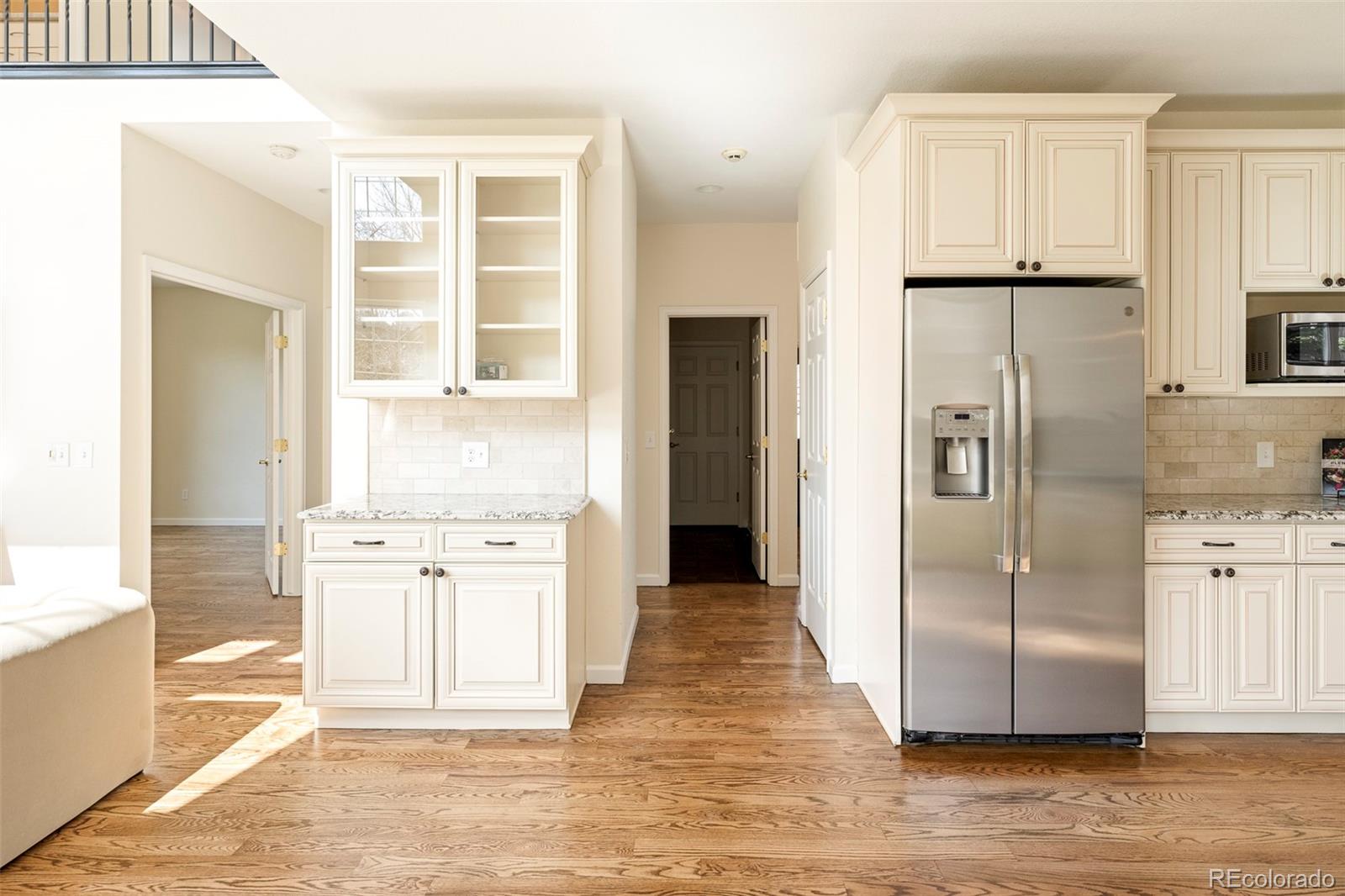 MLS Image #9 for 9404 e arbor drive,englewood, Colorado