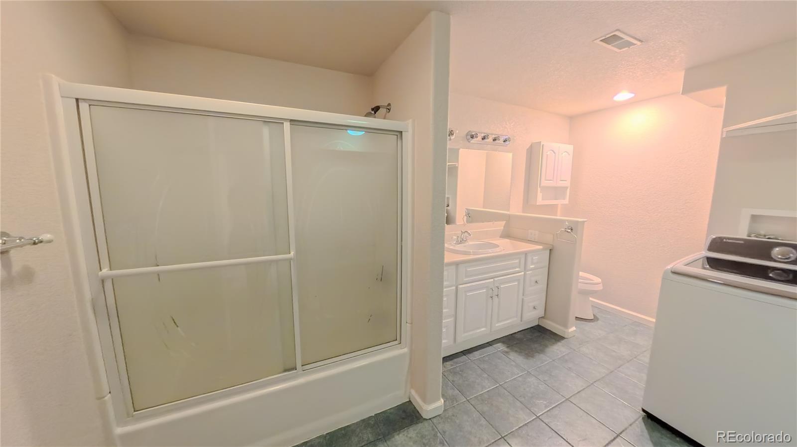 MLS Image #19 for 56100 e 33rd court,strasburg, Colorado
