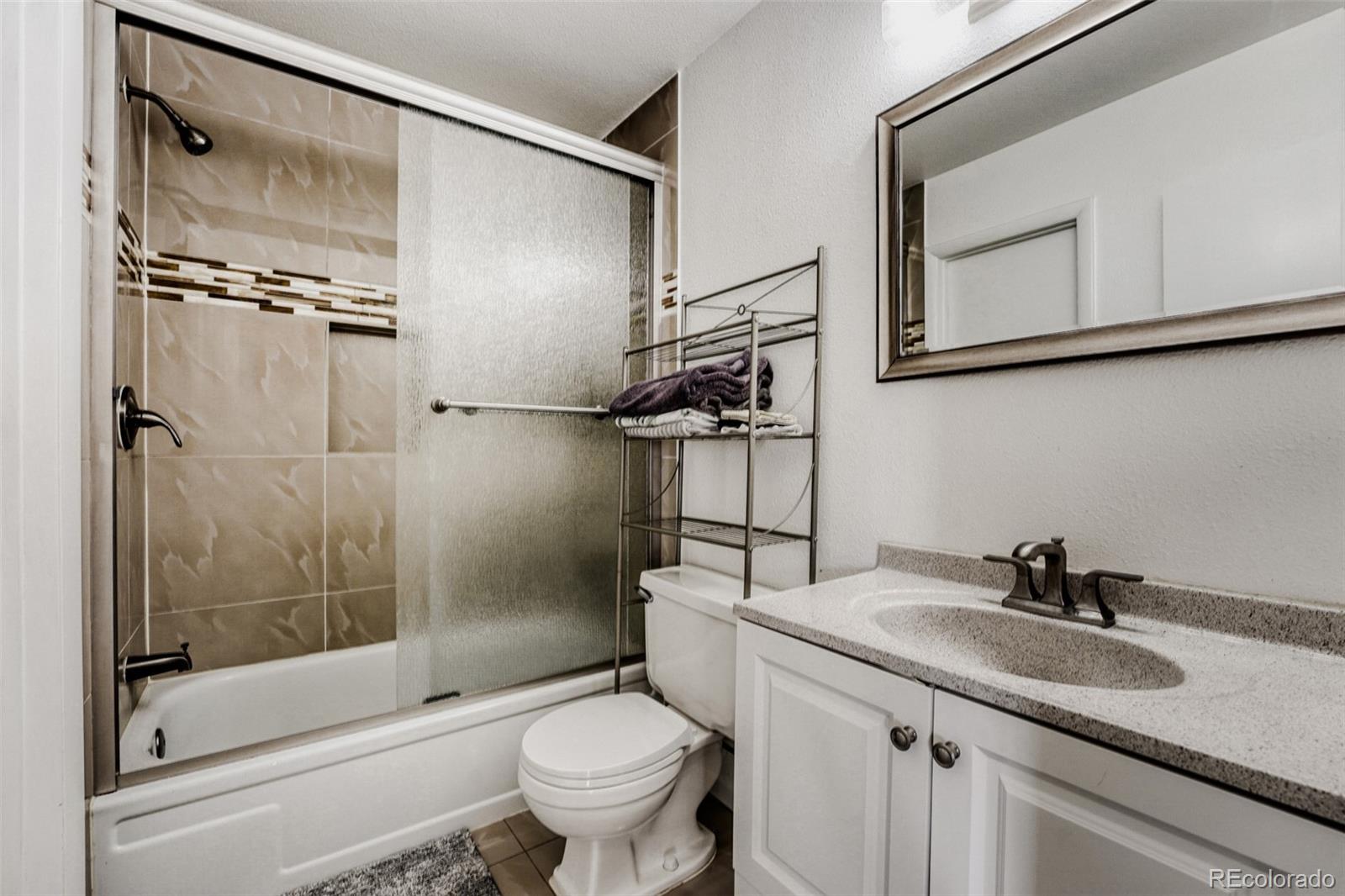 MLS Image #9 for 2621 s xanadu way b,aurora, Colorado
