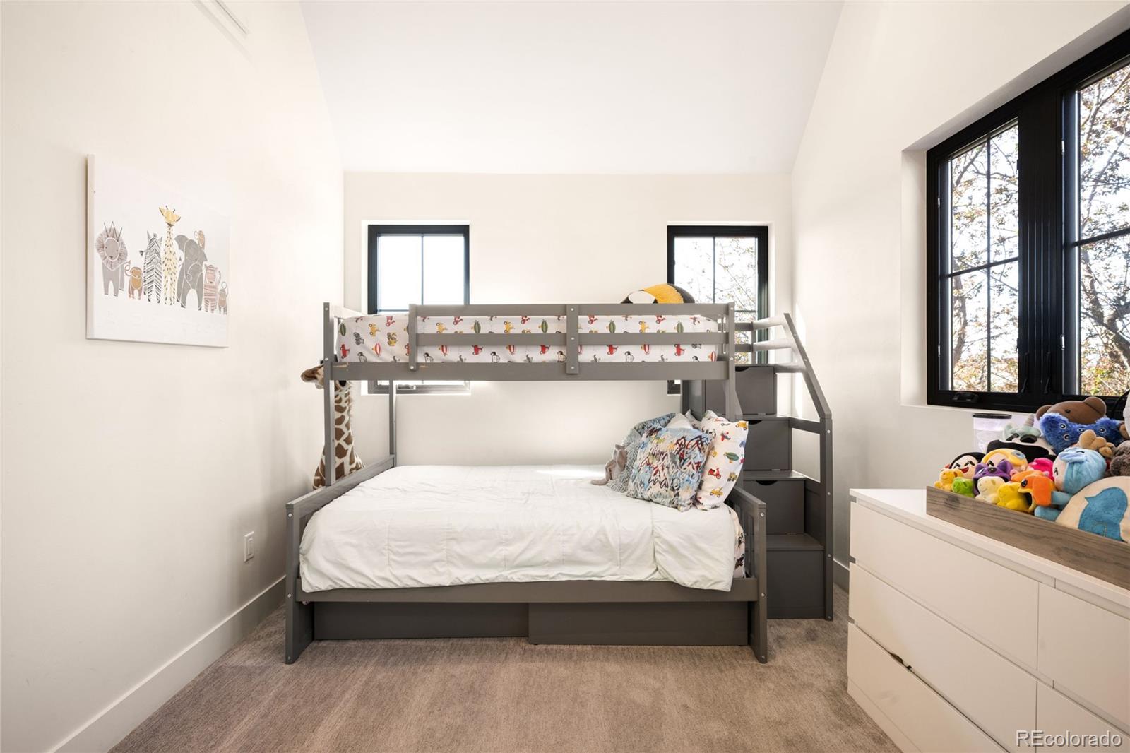 MLS Image #33 for 1675 s steele street,denver, Colorado
