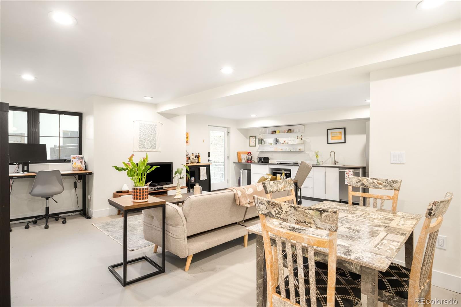 MLS Image #45 for 1675 s steele street,denver, Colorado