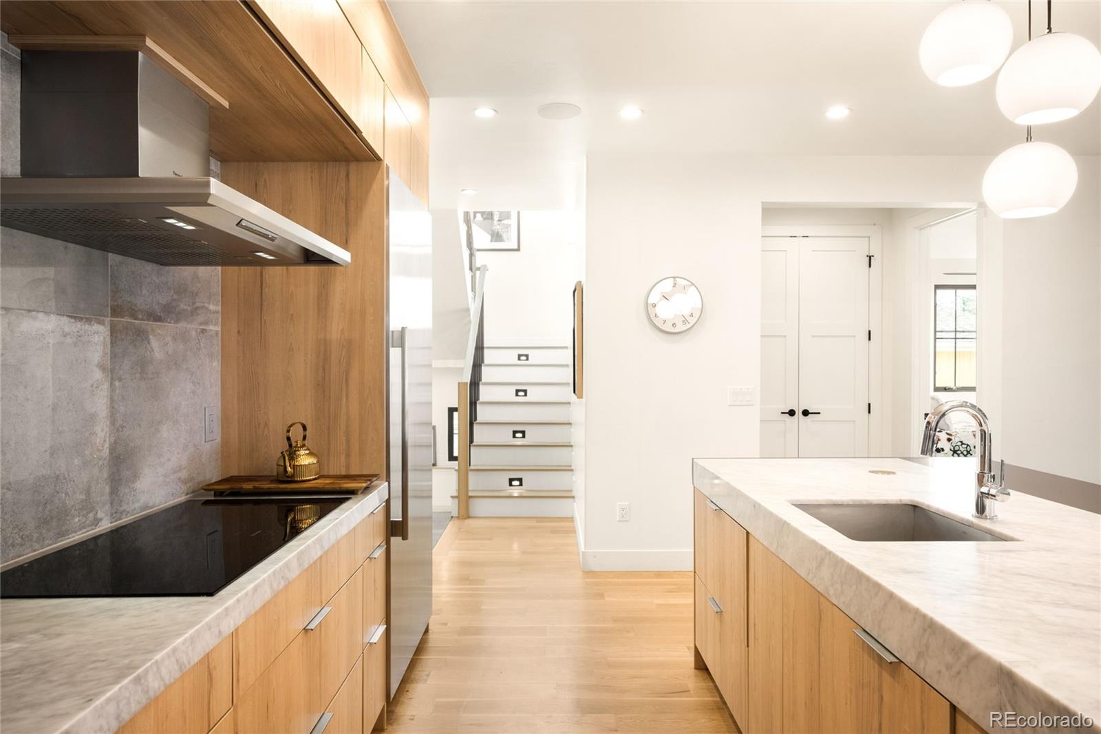 MLS Image #8 for 1675 s steele street,denver, Colorado