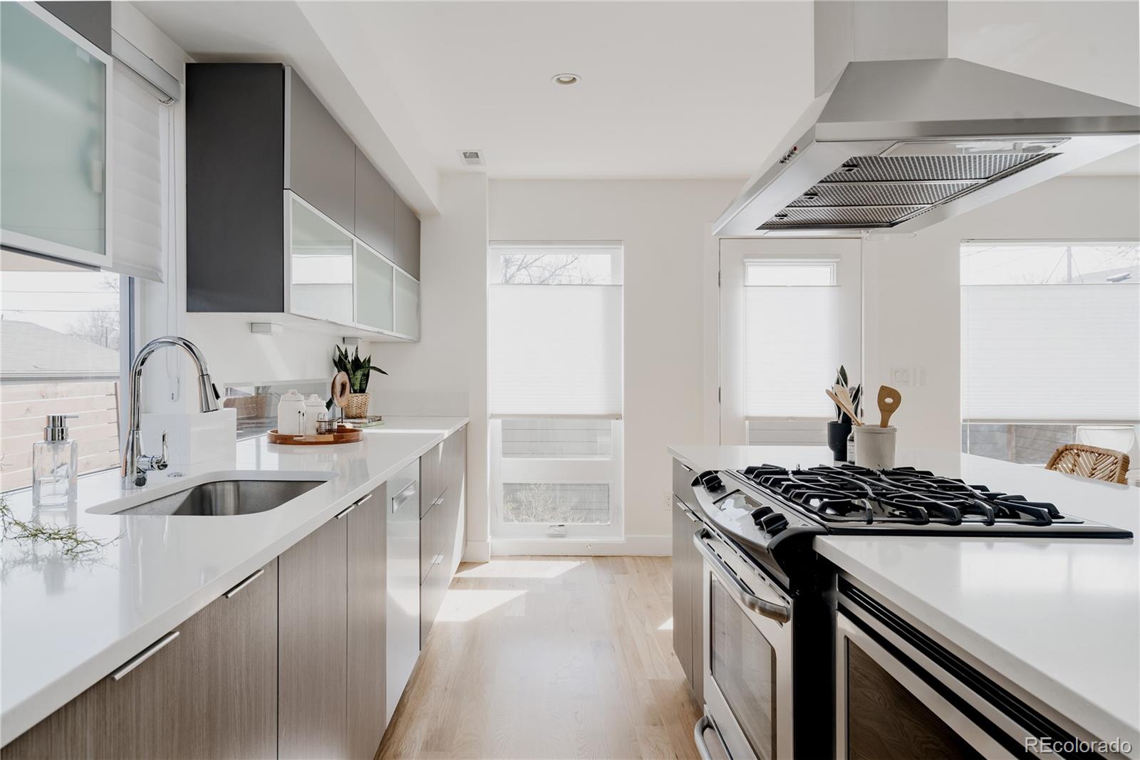 MLS Image #11 for 3724  quivas street,denver, Colorado