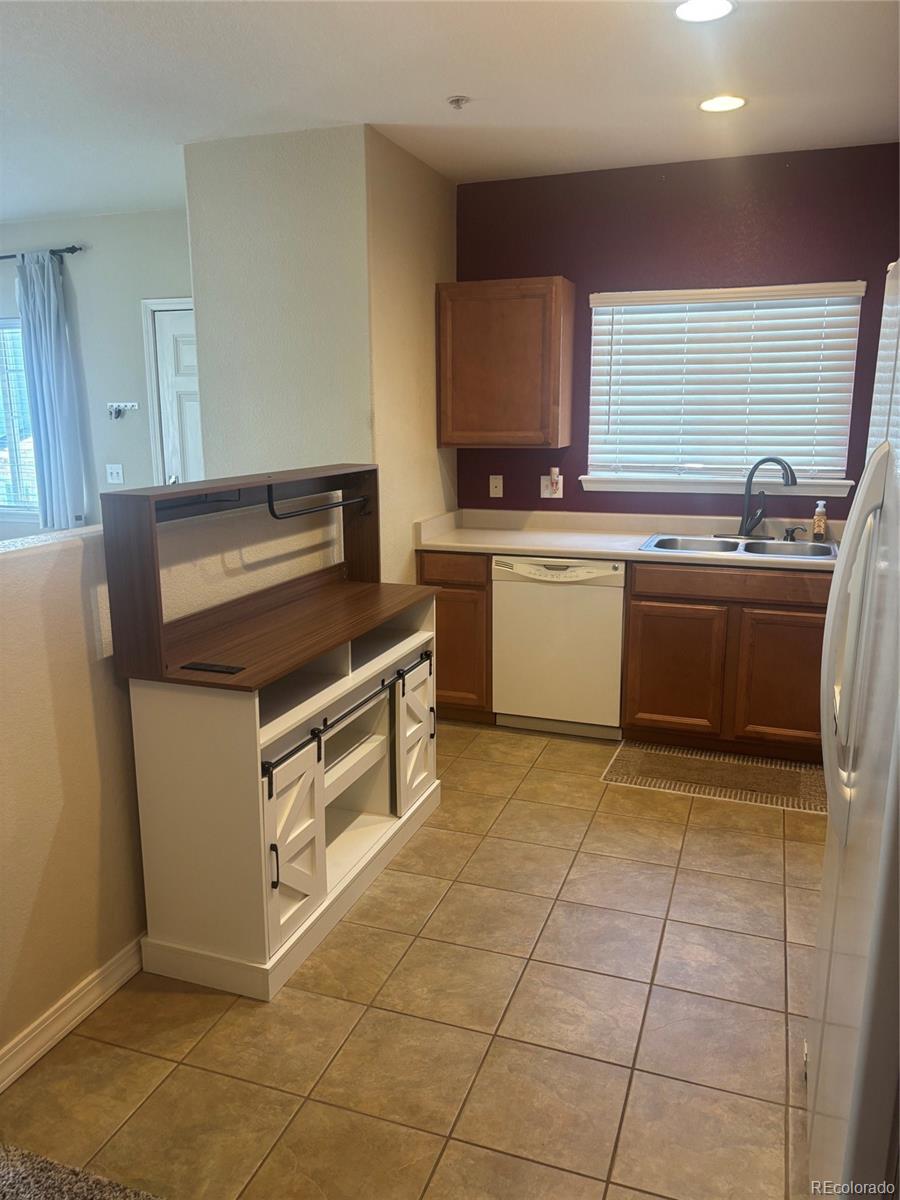 MLS Image #27 for 23510 e alamo place e,aurora, Colorado