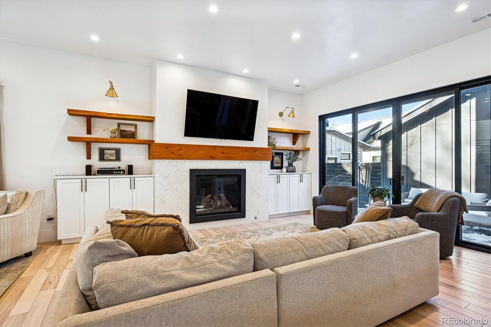 MLS Image #16 for 2645 w 39th avenue,denver, Colorado