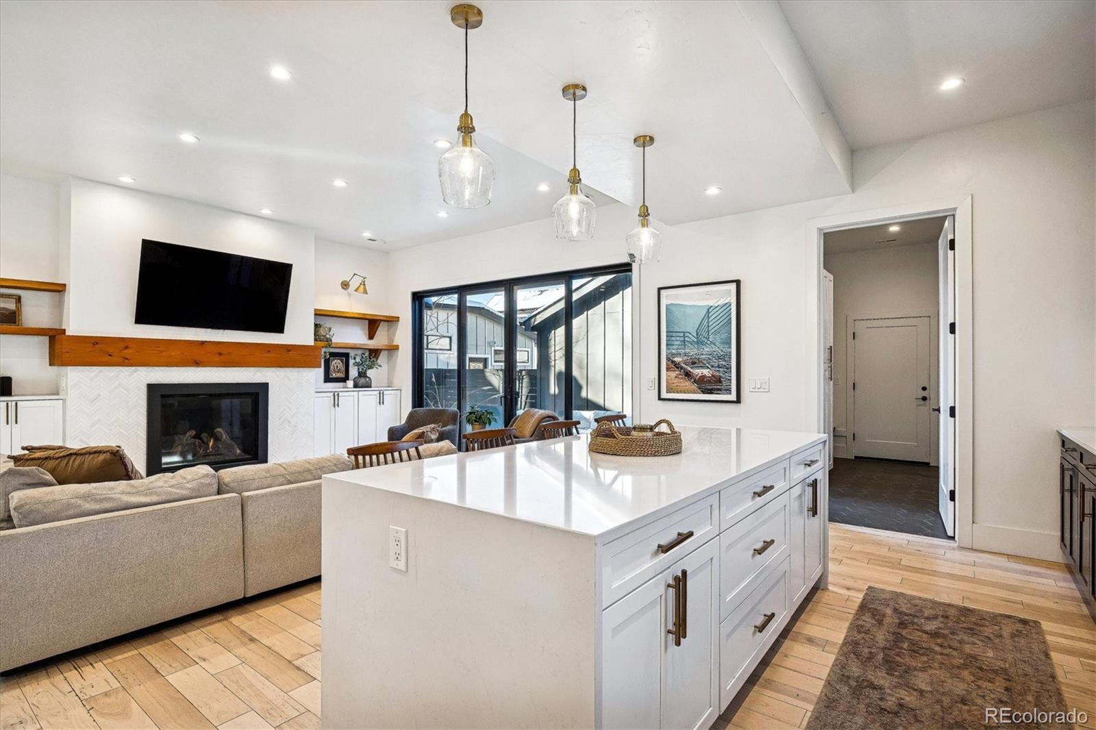 MLS Image #20 for 2645 w 39th avenue,denver, Colorado