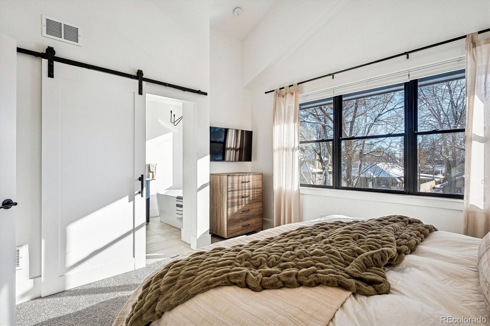 MLS Image #29 for 2645 w 39th avenue,denver, Colorado