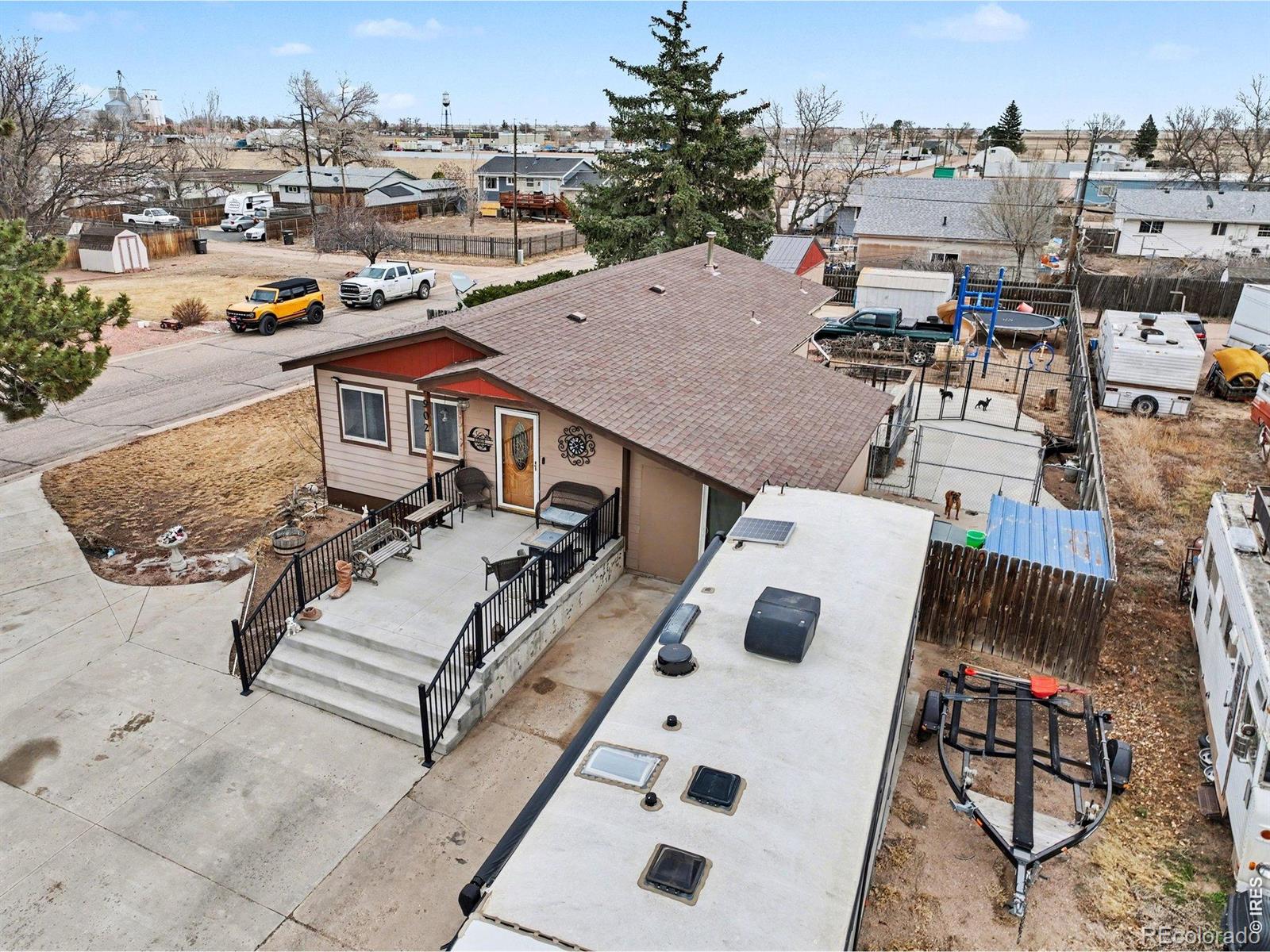 MLS Image #24 for 902  4th street,pierce, Colorado