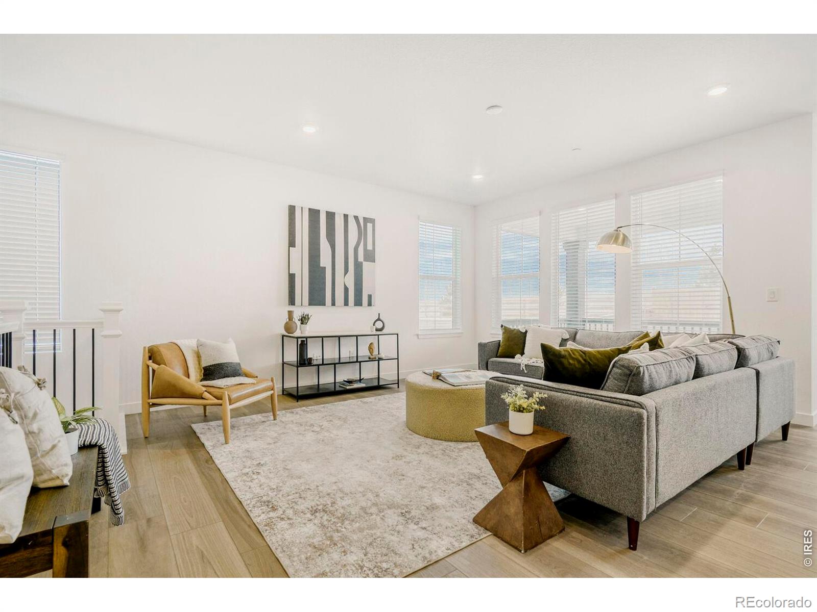 MLS Image #5 for 707  raindance street,erie, Colorado
