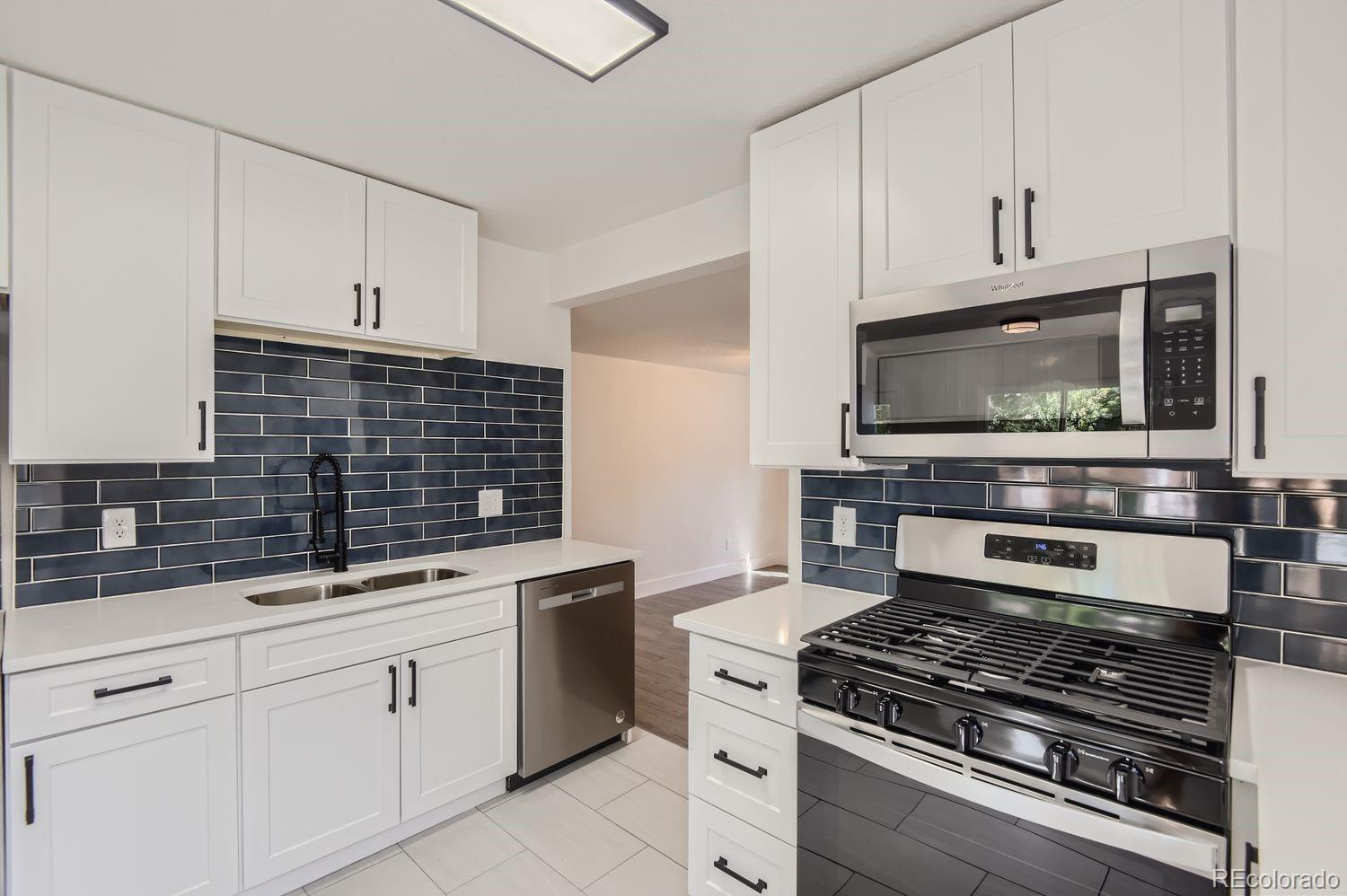 MLS Image #11 for 416 n gilbert street,castle rock, Colorado