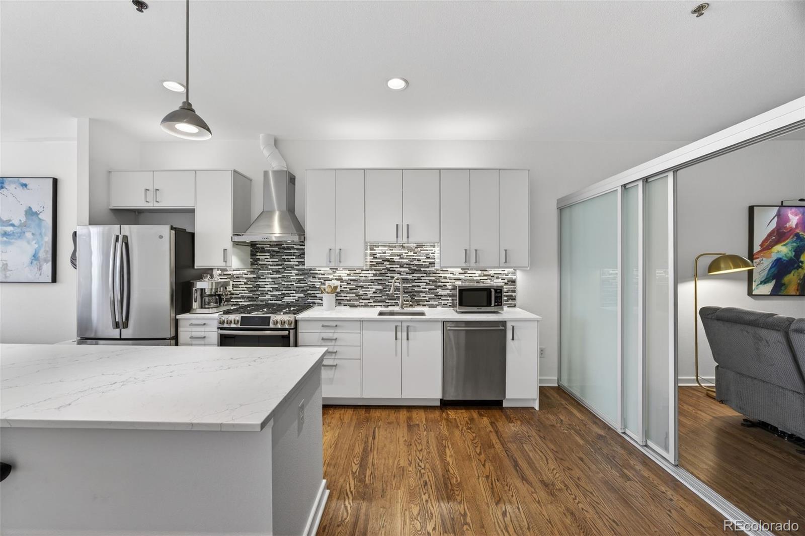 MLS Image #14 for 1441  central street 508,denver, Colorado