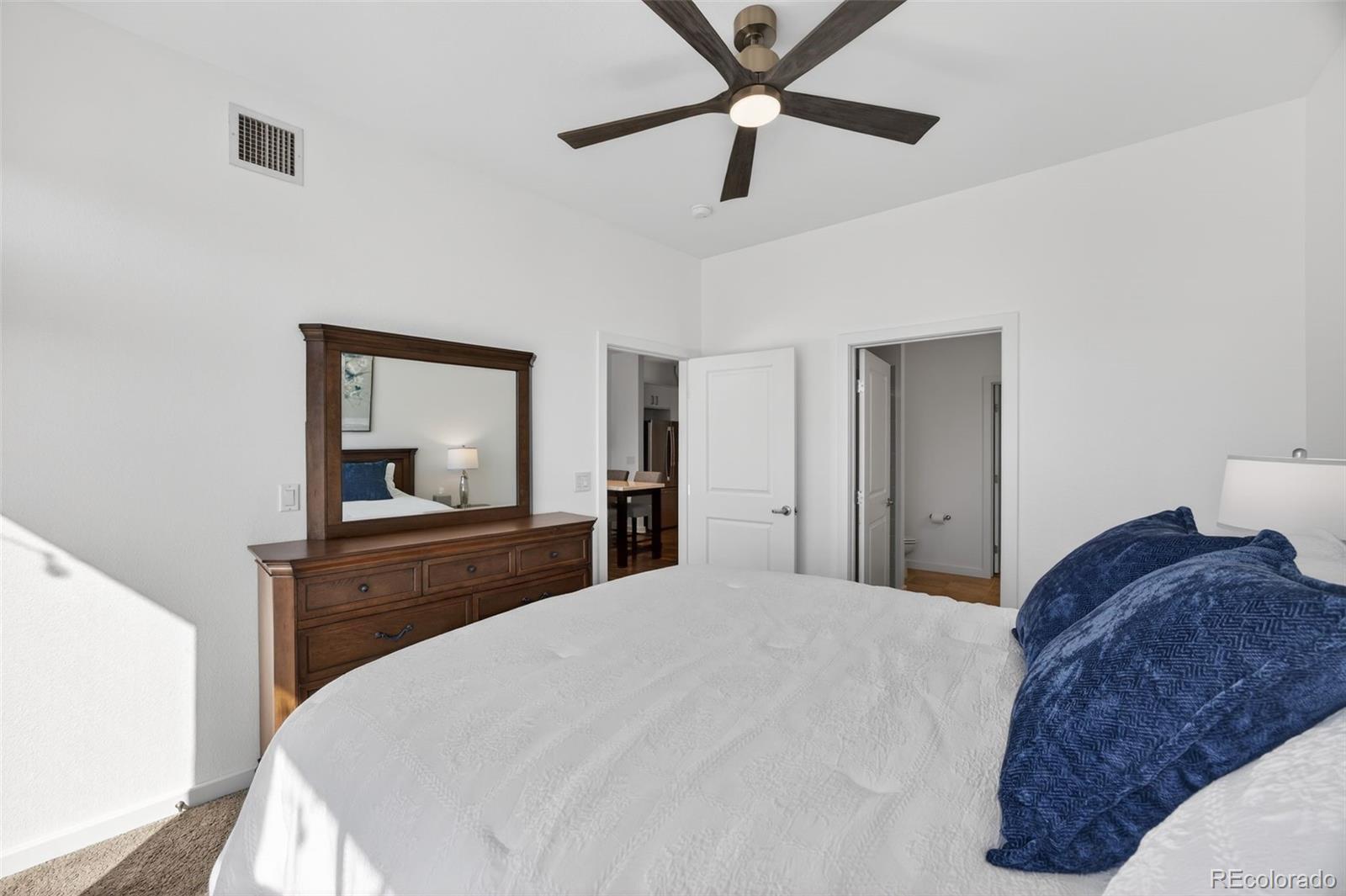 MLS Image #29 for 1441  central street 508,denver, Colorado