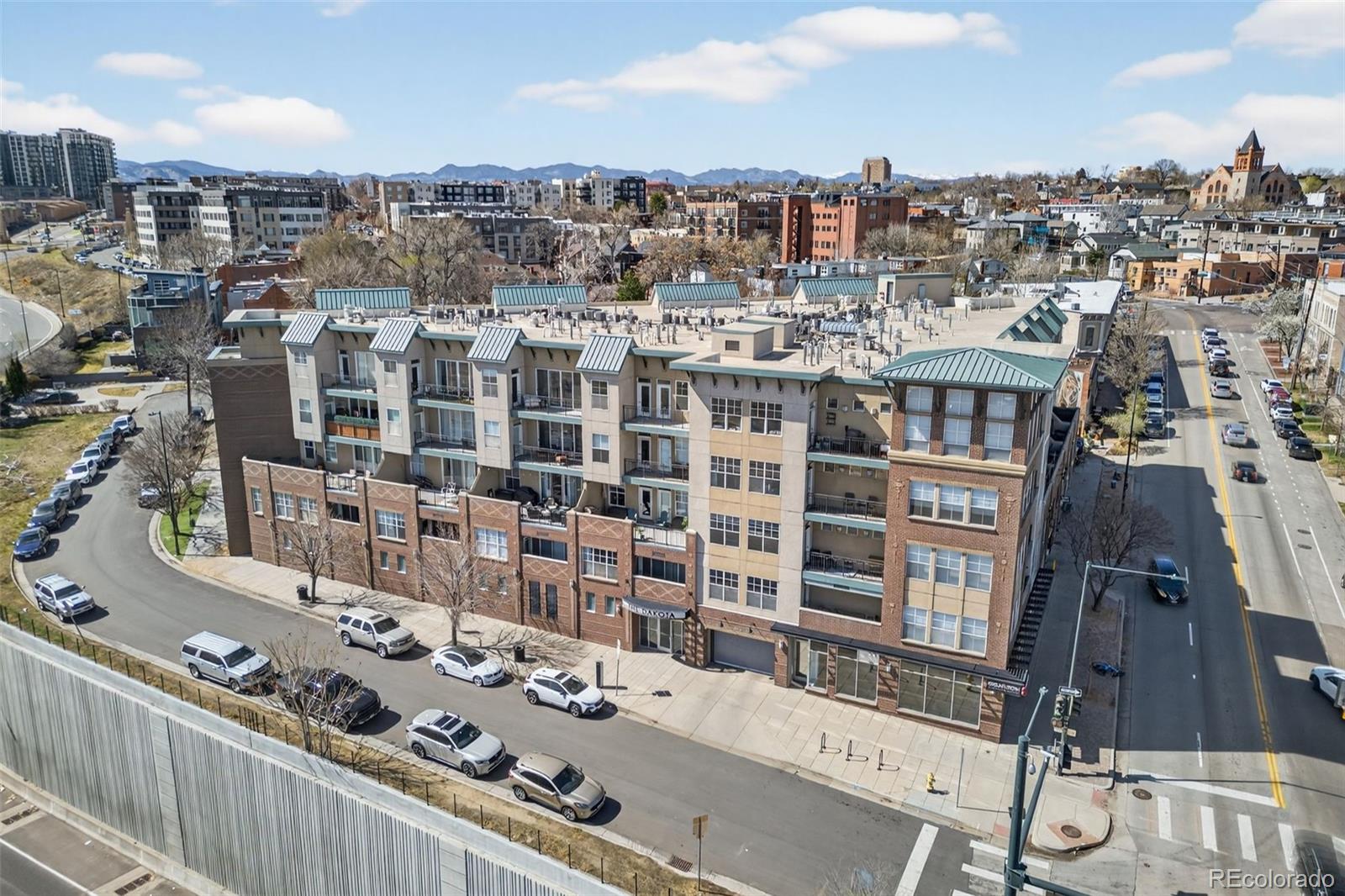 MLS Image #4 for 1441  central street 508,denver, Colorado