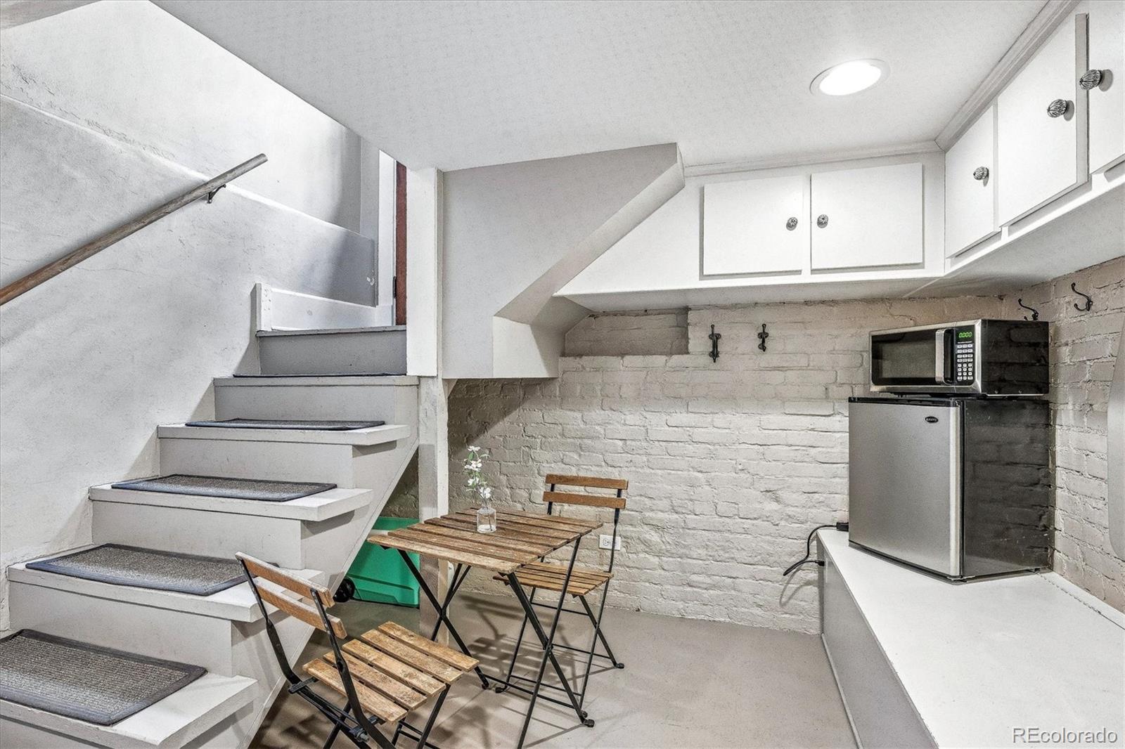MLS Image #22 for 844 s washington street,denver, Colorado
