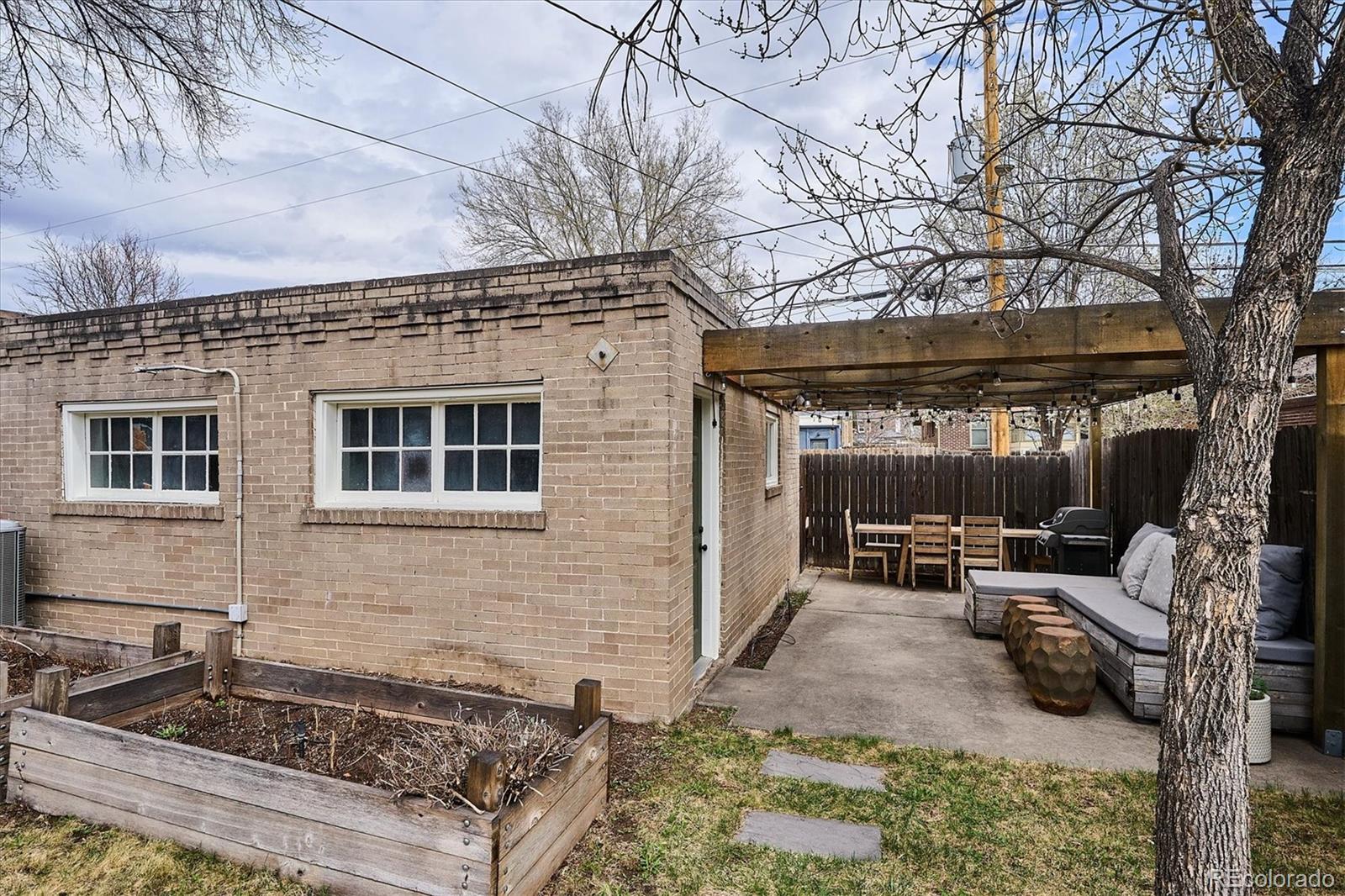 MLS Image #33 for 844 s washington street,denver, Colorado