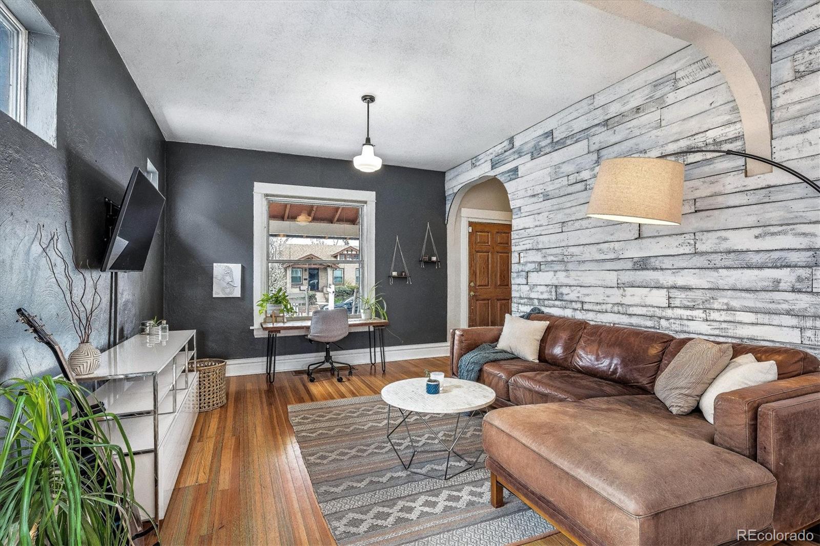 MLS Image #7 for 844 s washington street,denver, Colorado