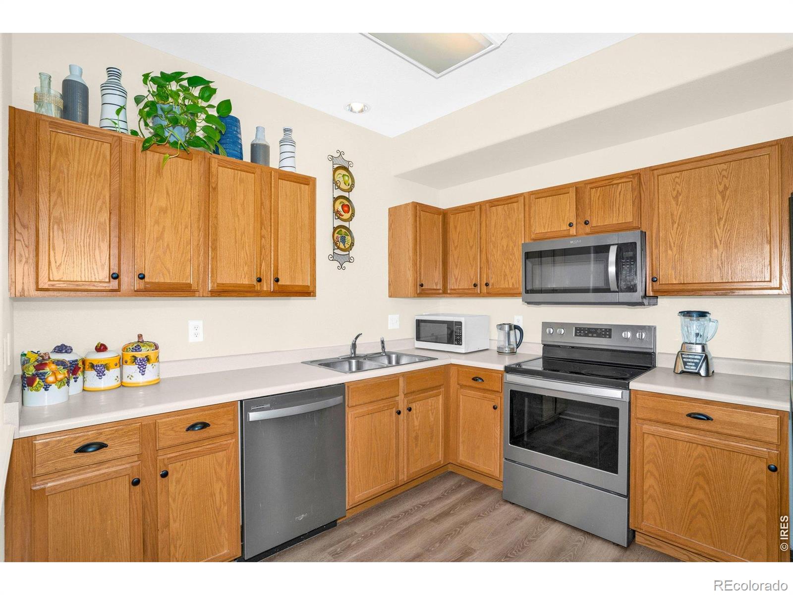 MLS Image #8 for 3758  ponderosa court,evans, Colorado
