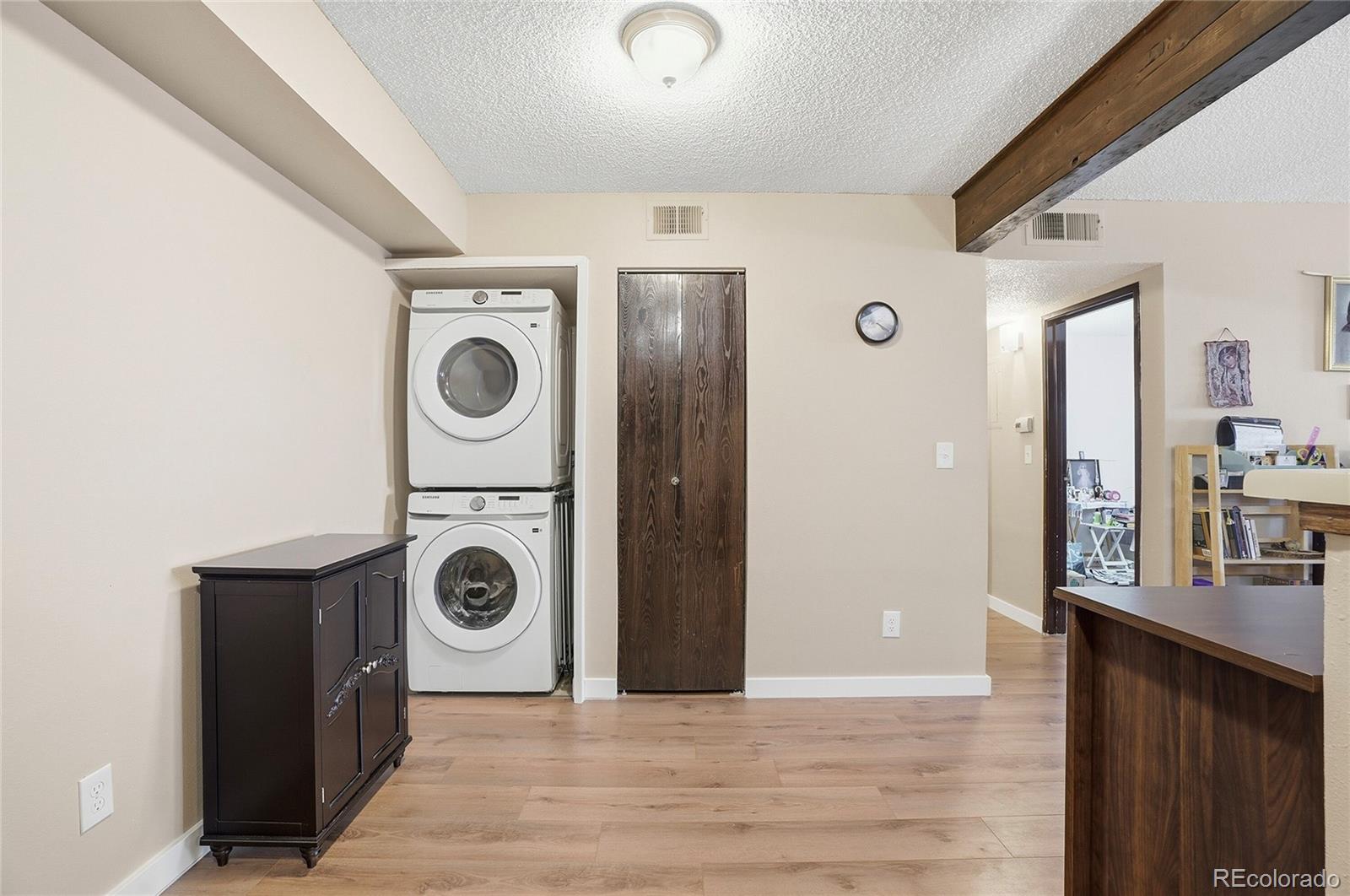 MLS Image #15 for 11983 e harvard avenue,aurora, Colorado