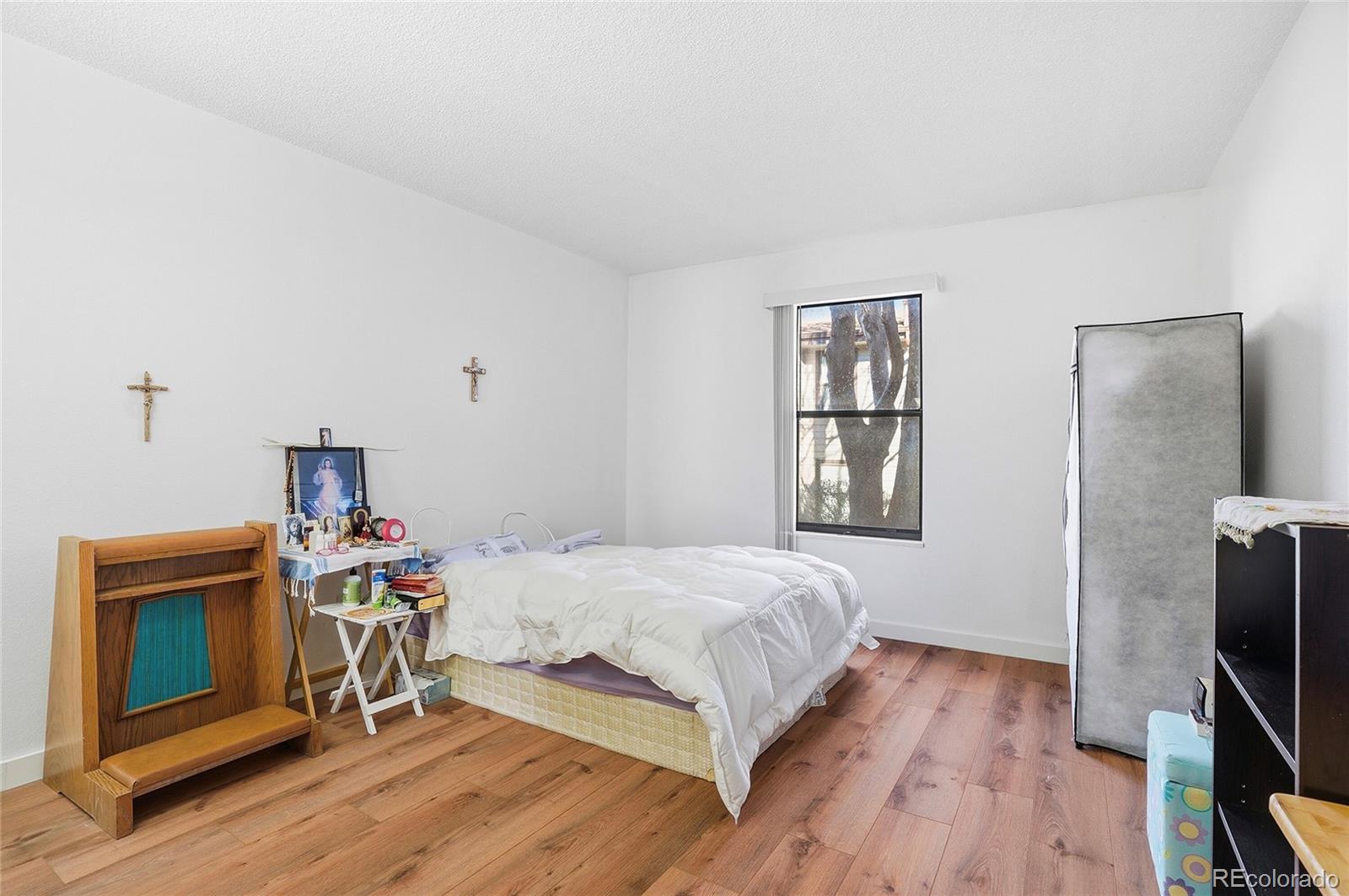 MLS Image #17 for 11983 e harvard avenue,aurora, Colorado