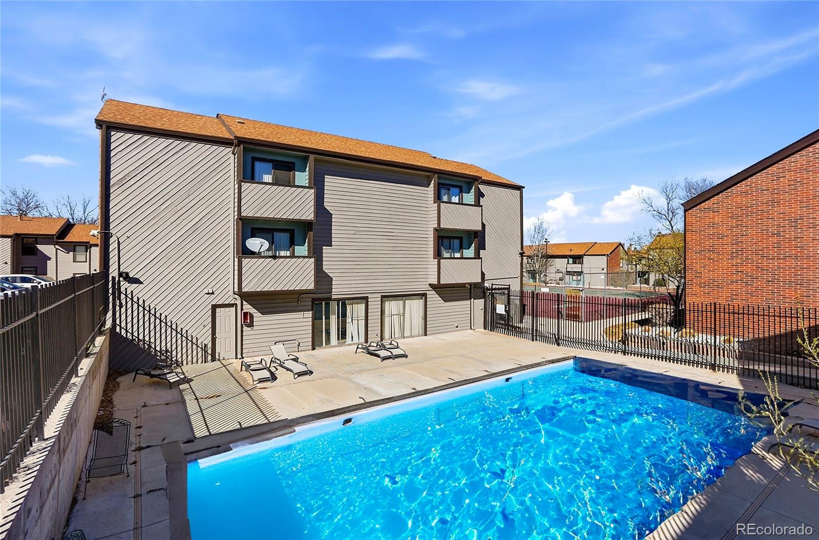 MLS Image #23 for 11983 e harvard avenue,aurora, Colorado