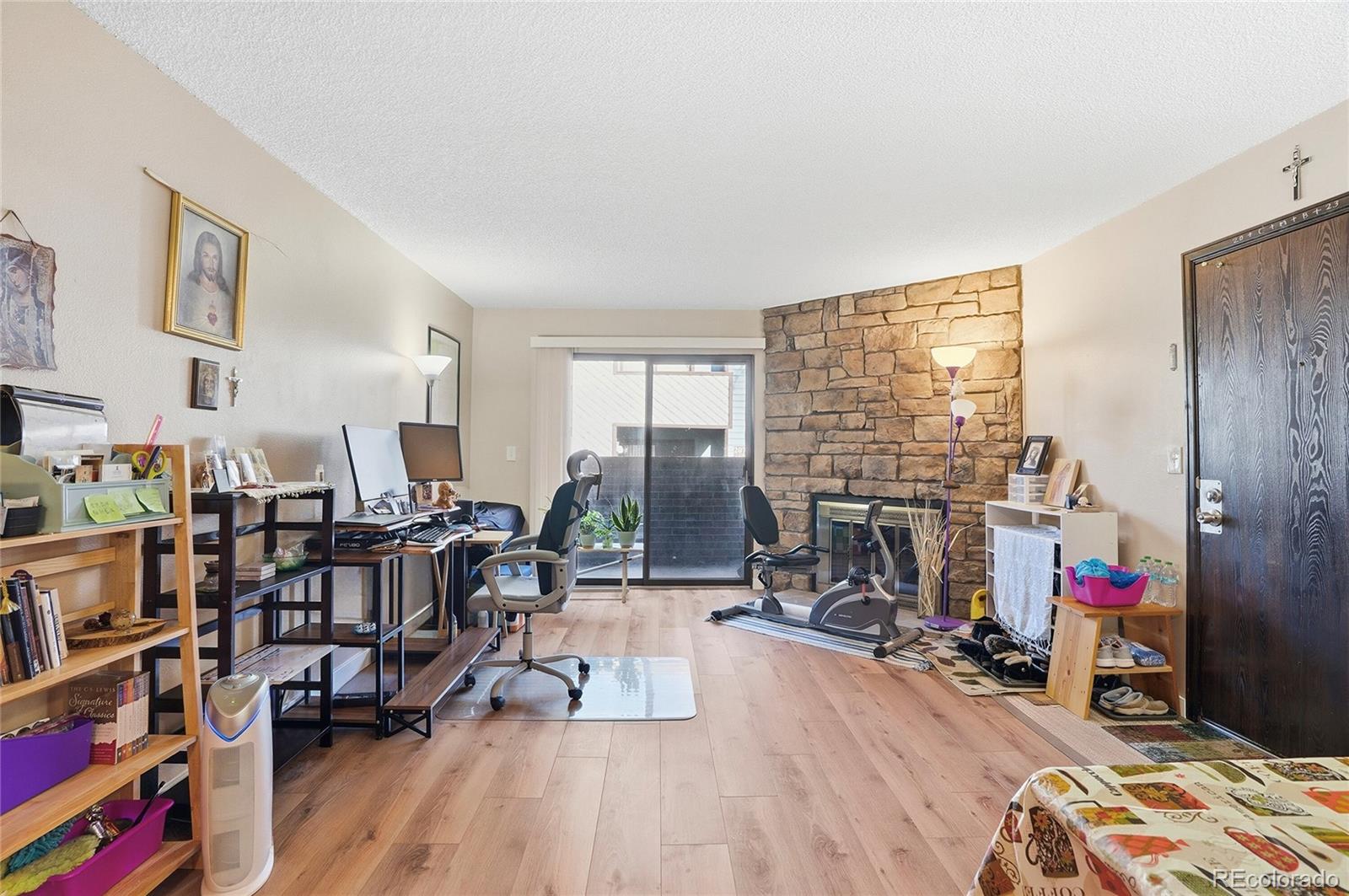 MLS Image #7 for 11983 e harvard avenue,aurora, Colorado
