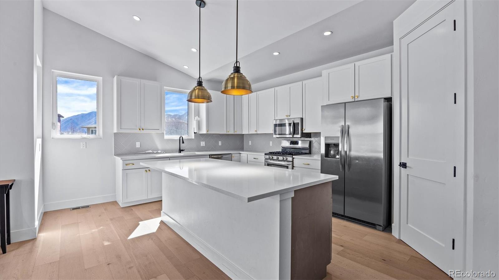 MLS Image #16 for 31  mt yale court,new castle, Colorado