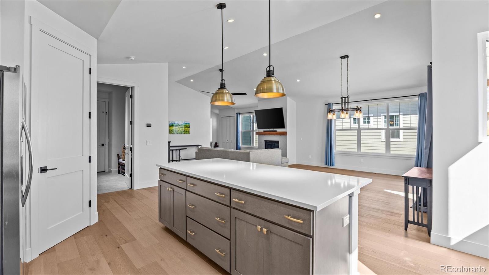 MLS Image #18 for 31  mt yale court,new castle, Colorado