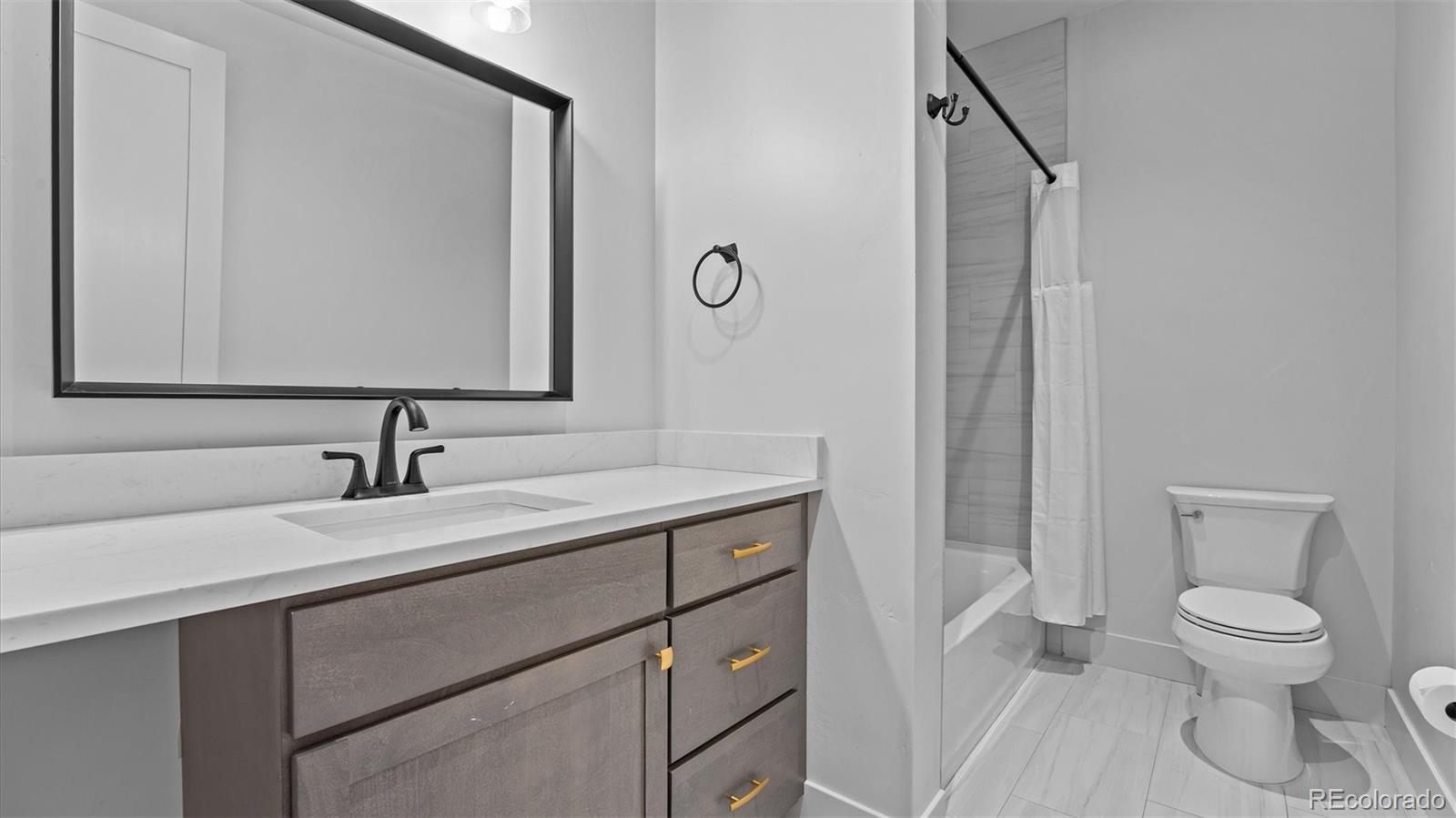MLS Image #28 for 31  mt yale court,new castle, Colorado