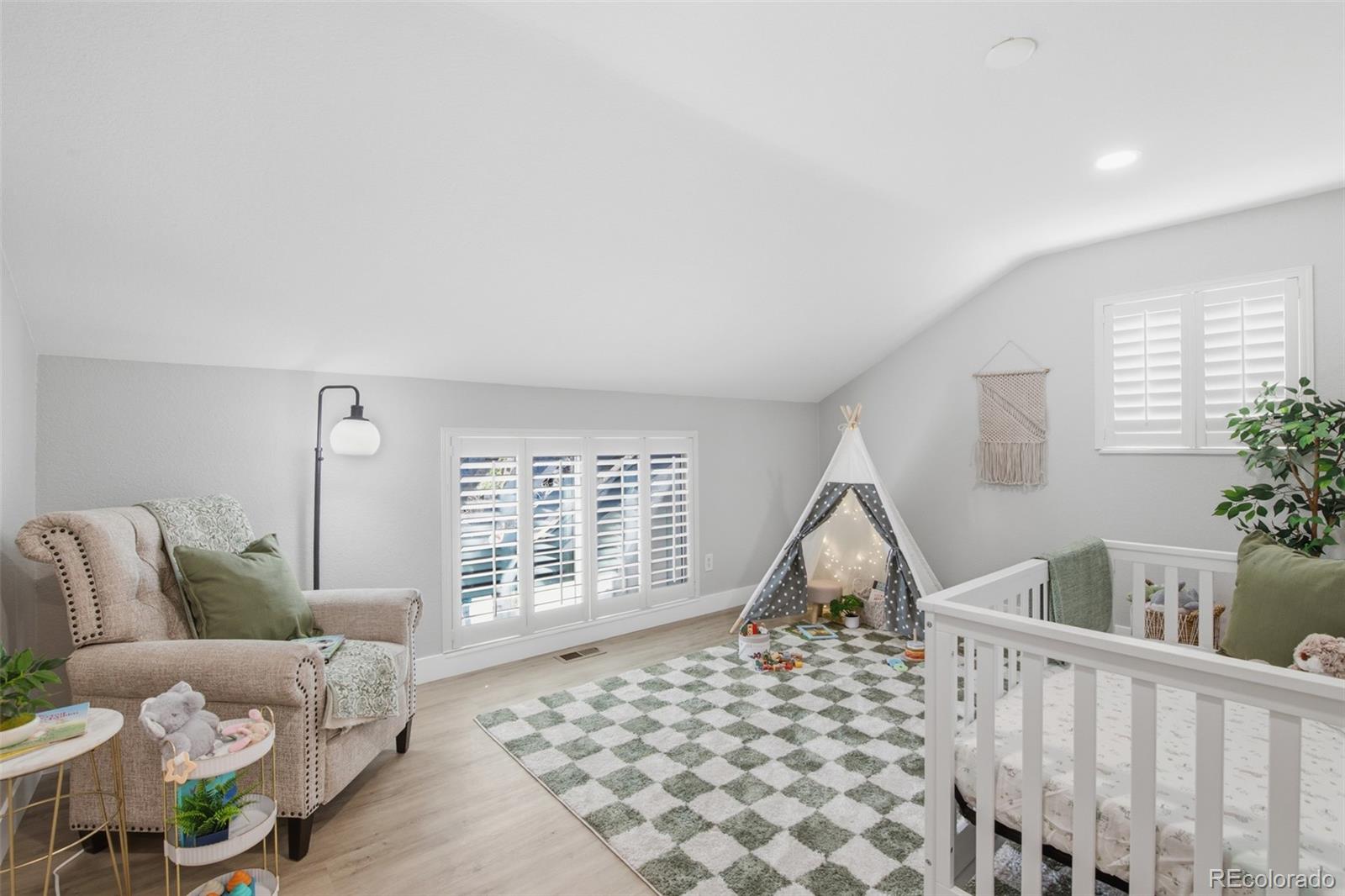 MLS Image #29 for 7213 s harrison way,littleton, Colorado