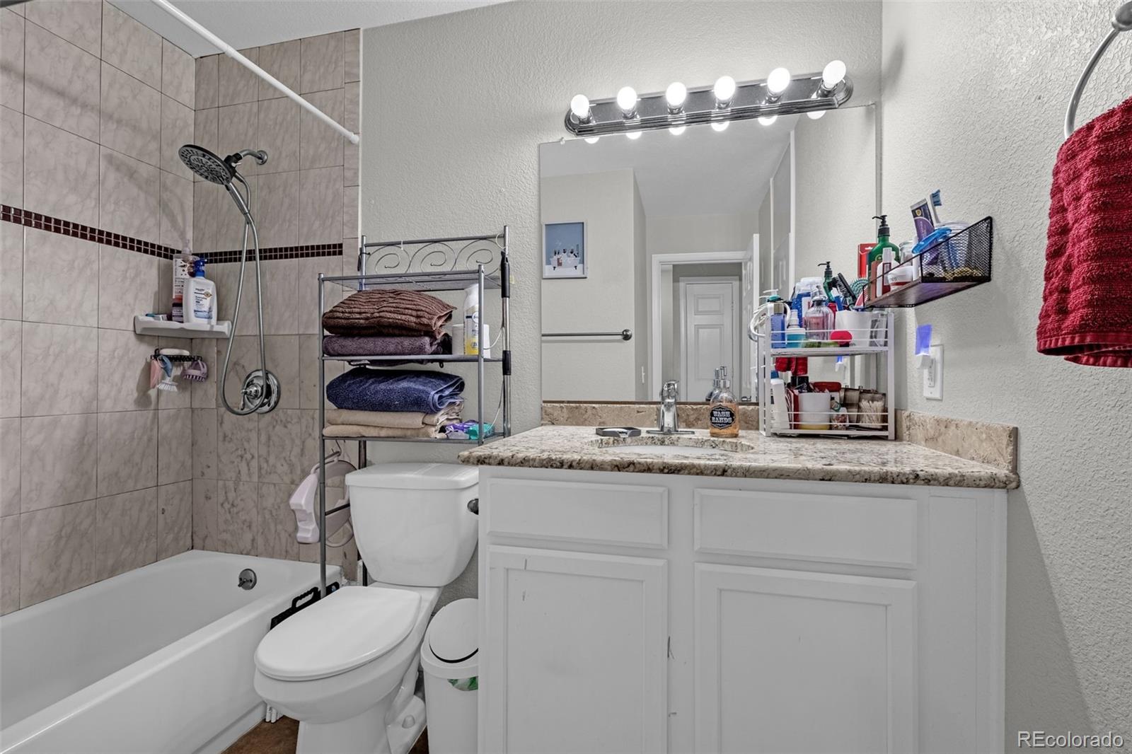 MLS Image #14 for 12182 e kepner place,aurora, Colorado